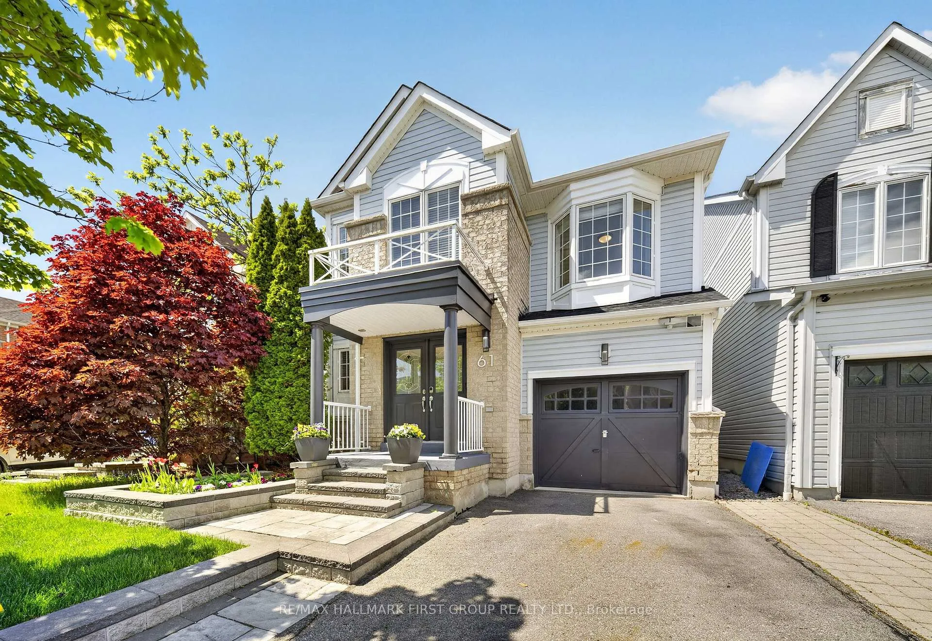 Photo 4 of 61 Vanguard Drive, Whitby, Brooklin — HOMEH