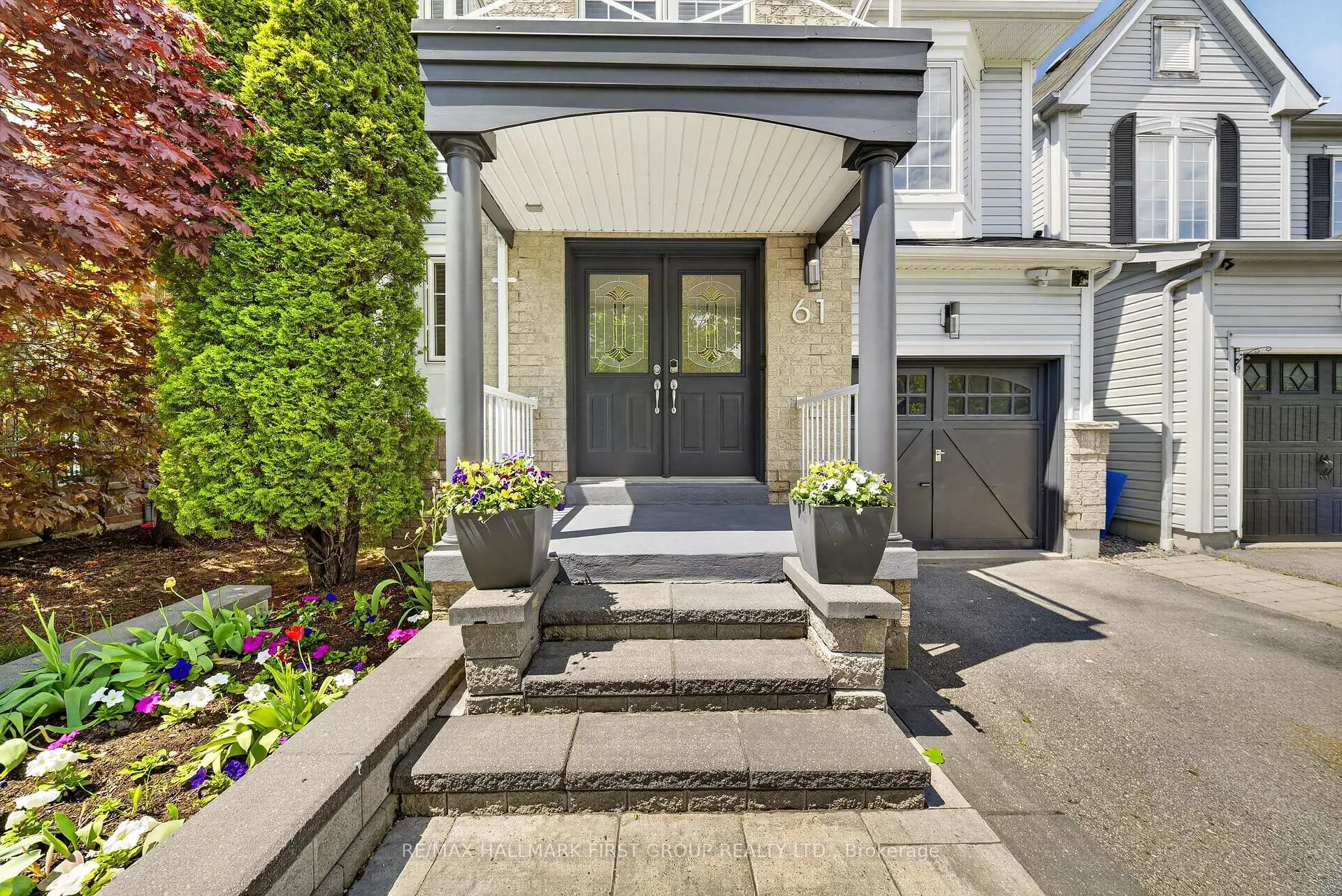Photo 5 of 61 Vanguard Drive, Whitby, Brooklin — HOMEH