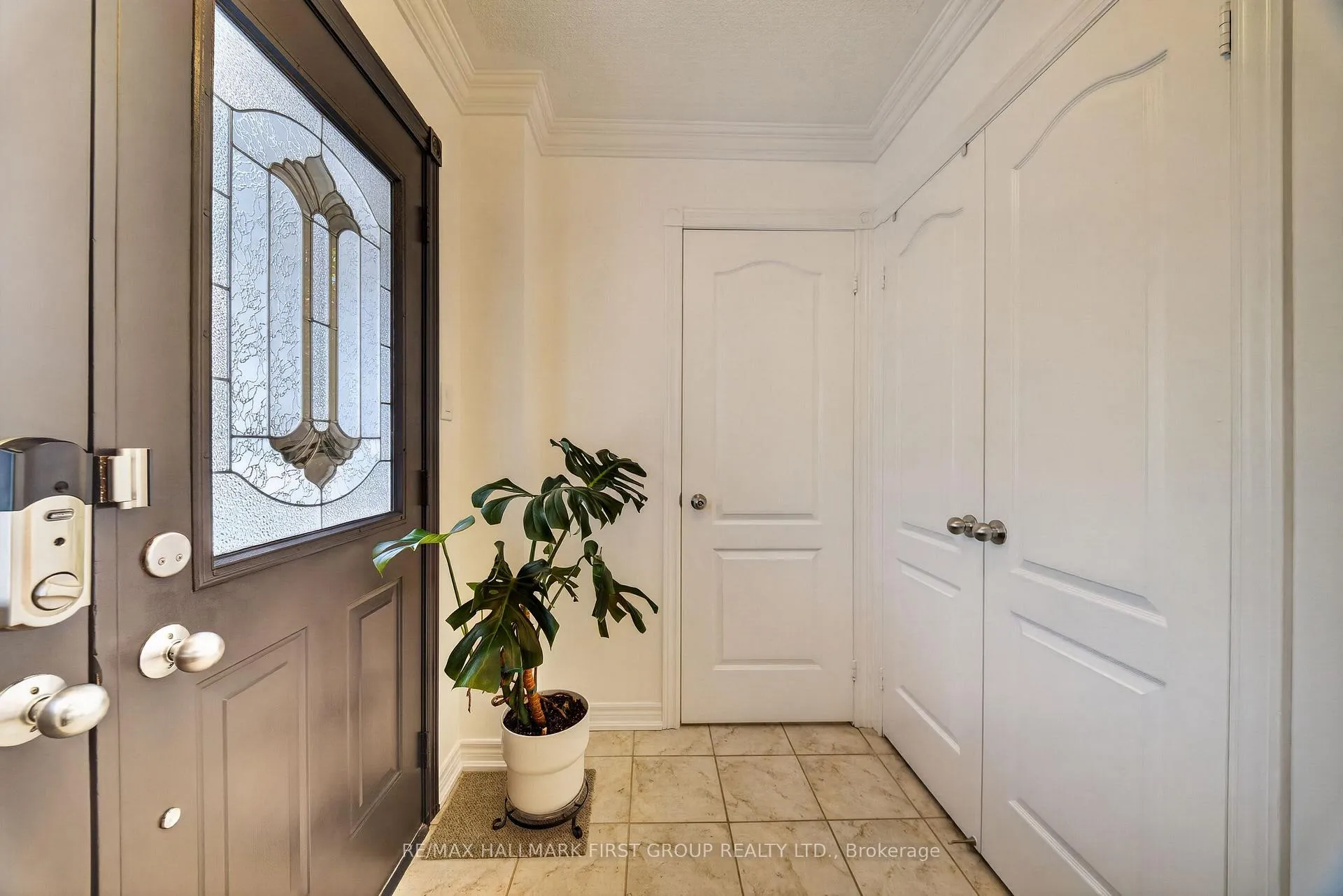 Photo 7 of 61 Vanguard Drive, Whitby, Brooklin — HOMEH