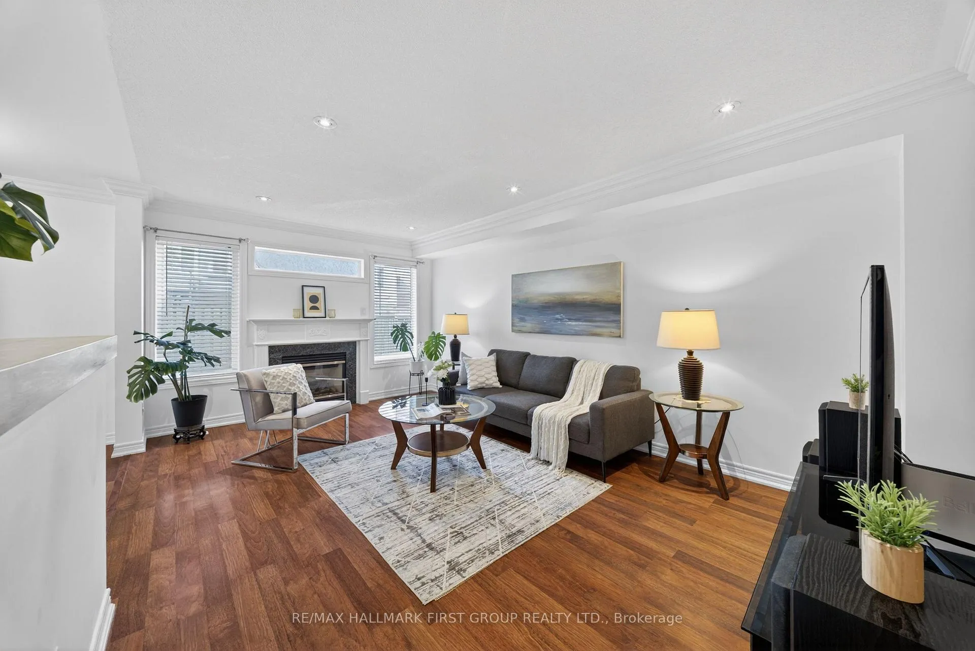 Photo 11 of 61 Vanguard Drive, Whitby, Brooklin — HOMEH