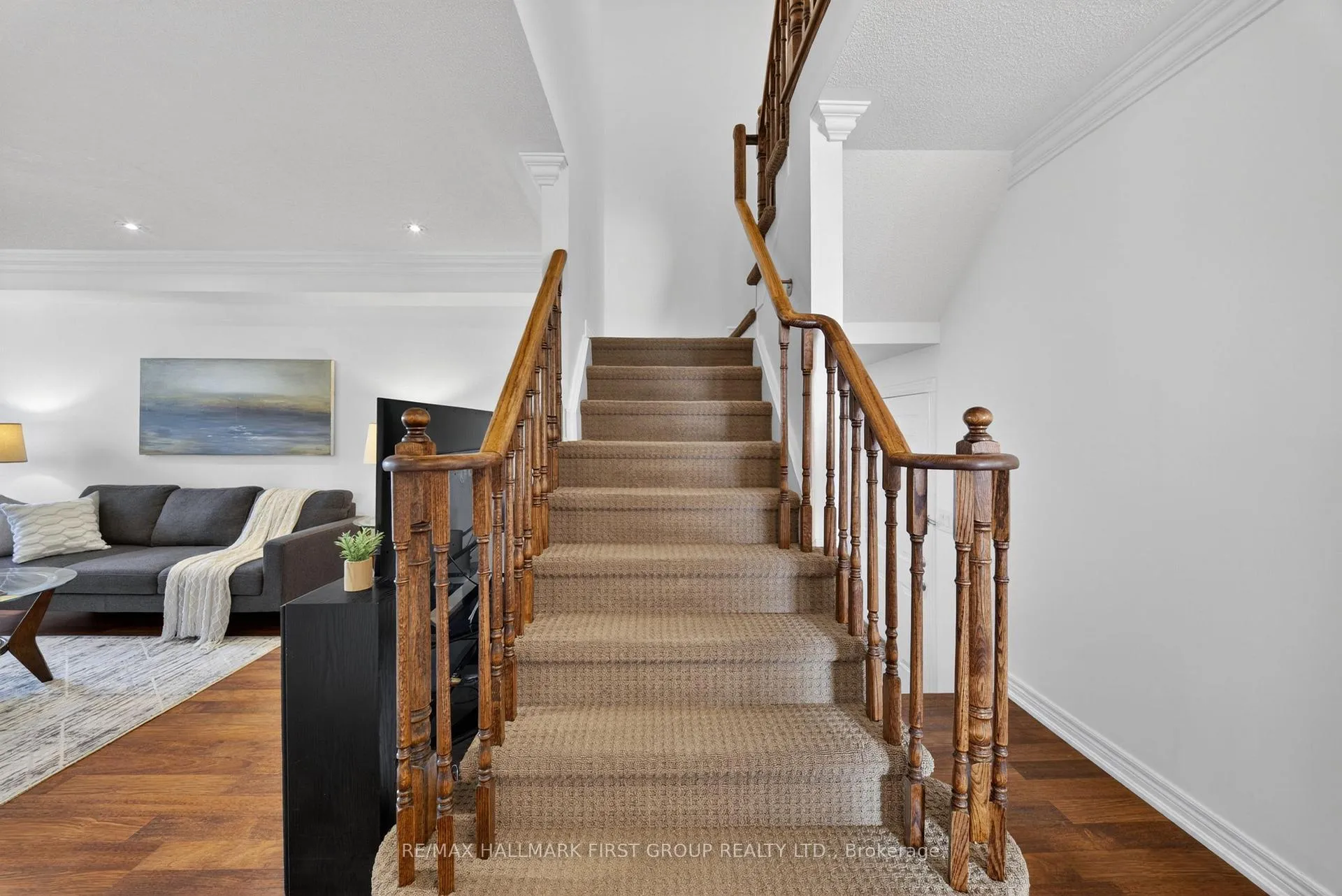 Photo 23 of 61 Vanguard Drive, Whitby, Brooklin — HOMEH
