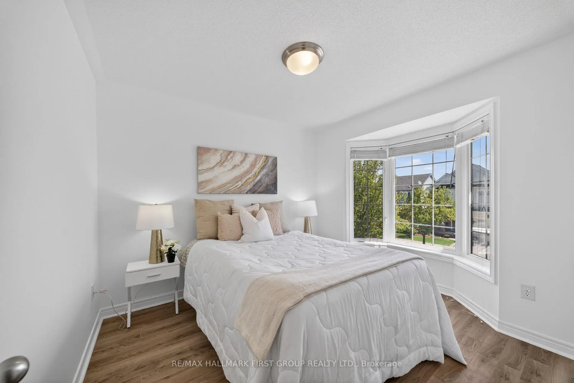 Photo 28 of 61 Vanguard Drive, Whitby, Brooklin — HOMEH