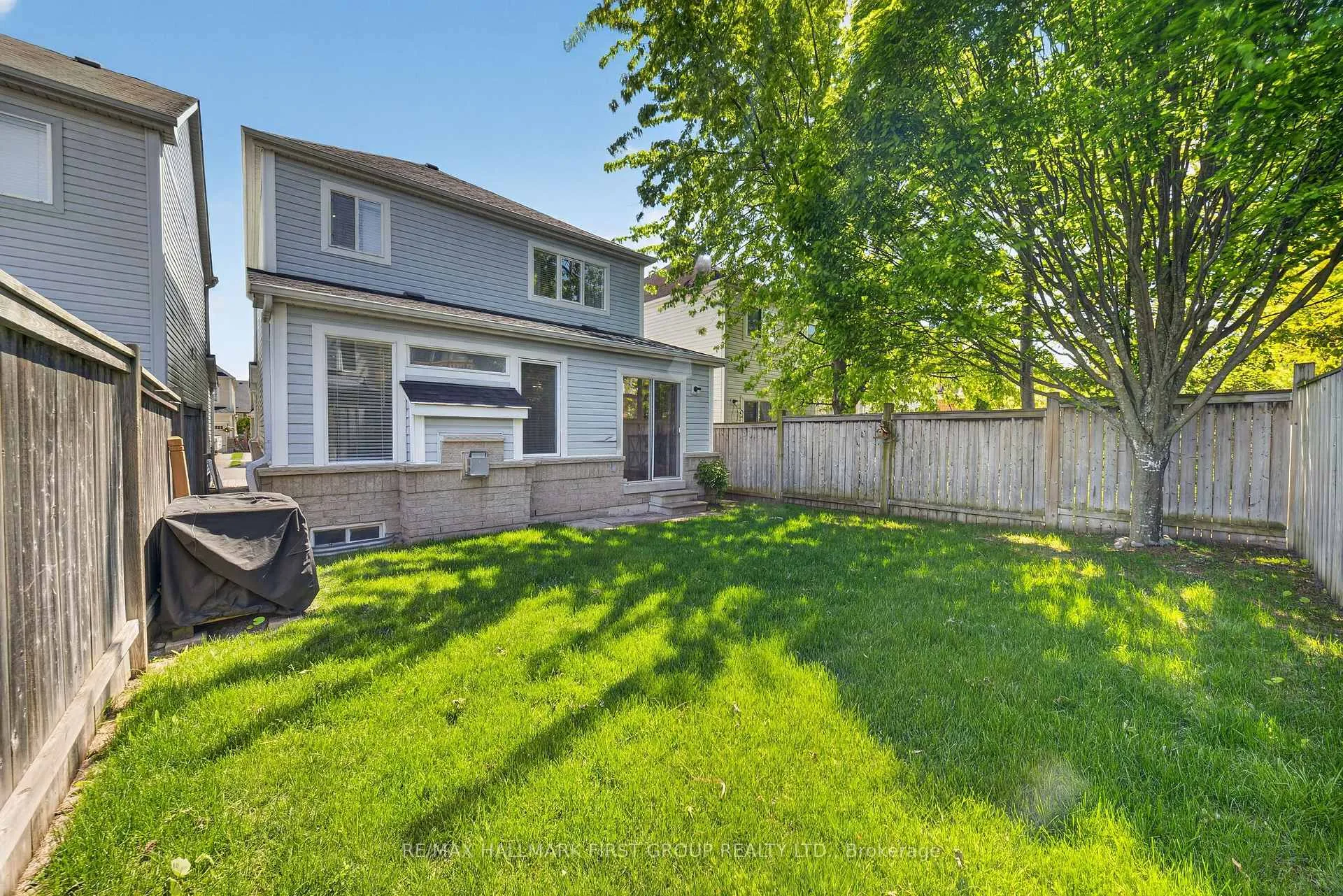 Photo 43 of 61 Vanguard Drive, Whitby, Brooklin — HOMEH