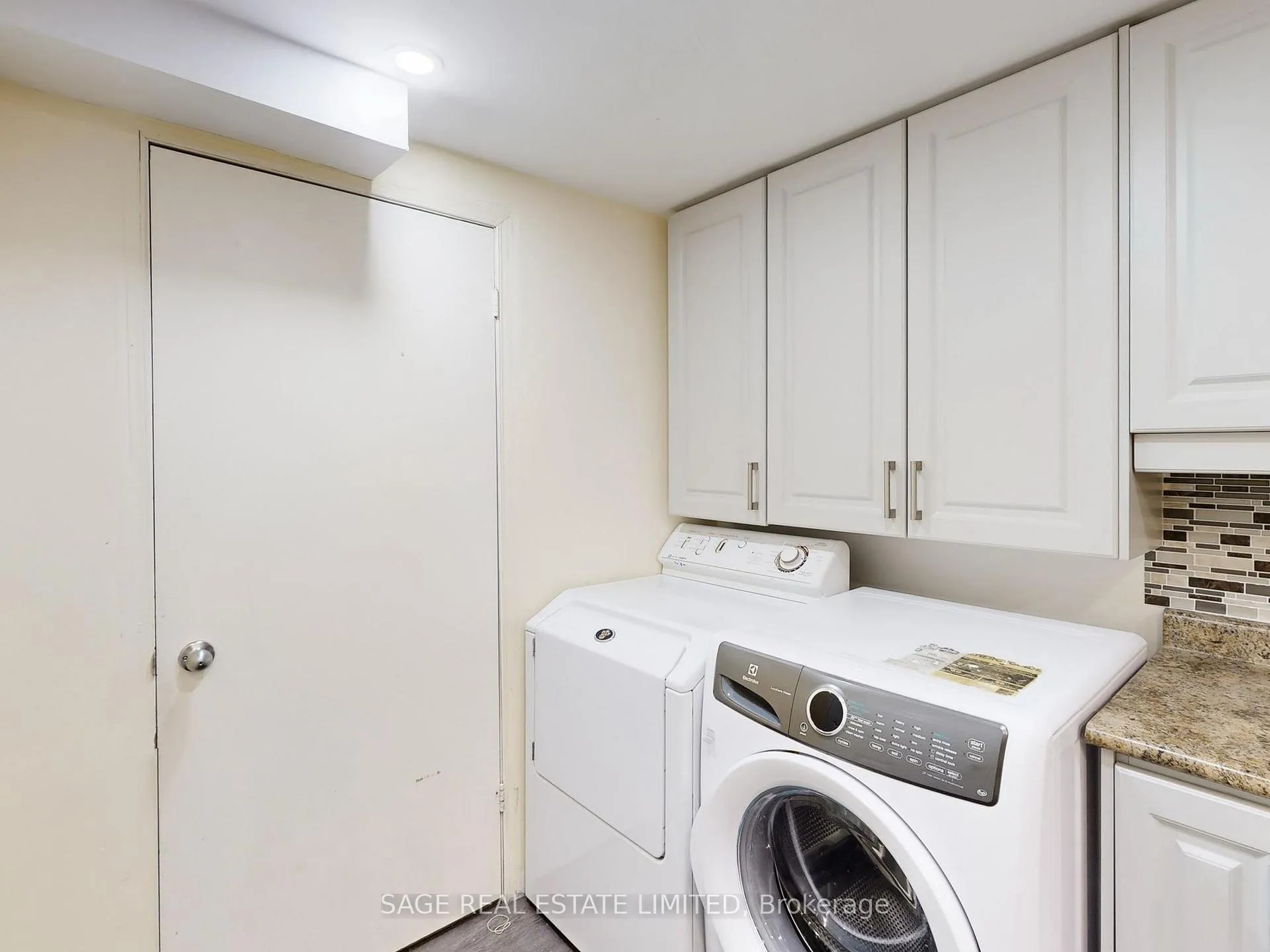 Photo 11 of Unit BASEMENT, 64 Durness Avenue, Scarborough, Rouge — HOMEH