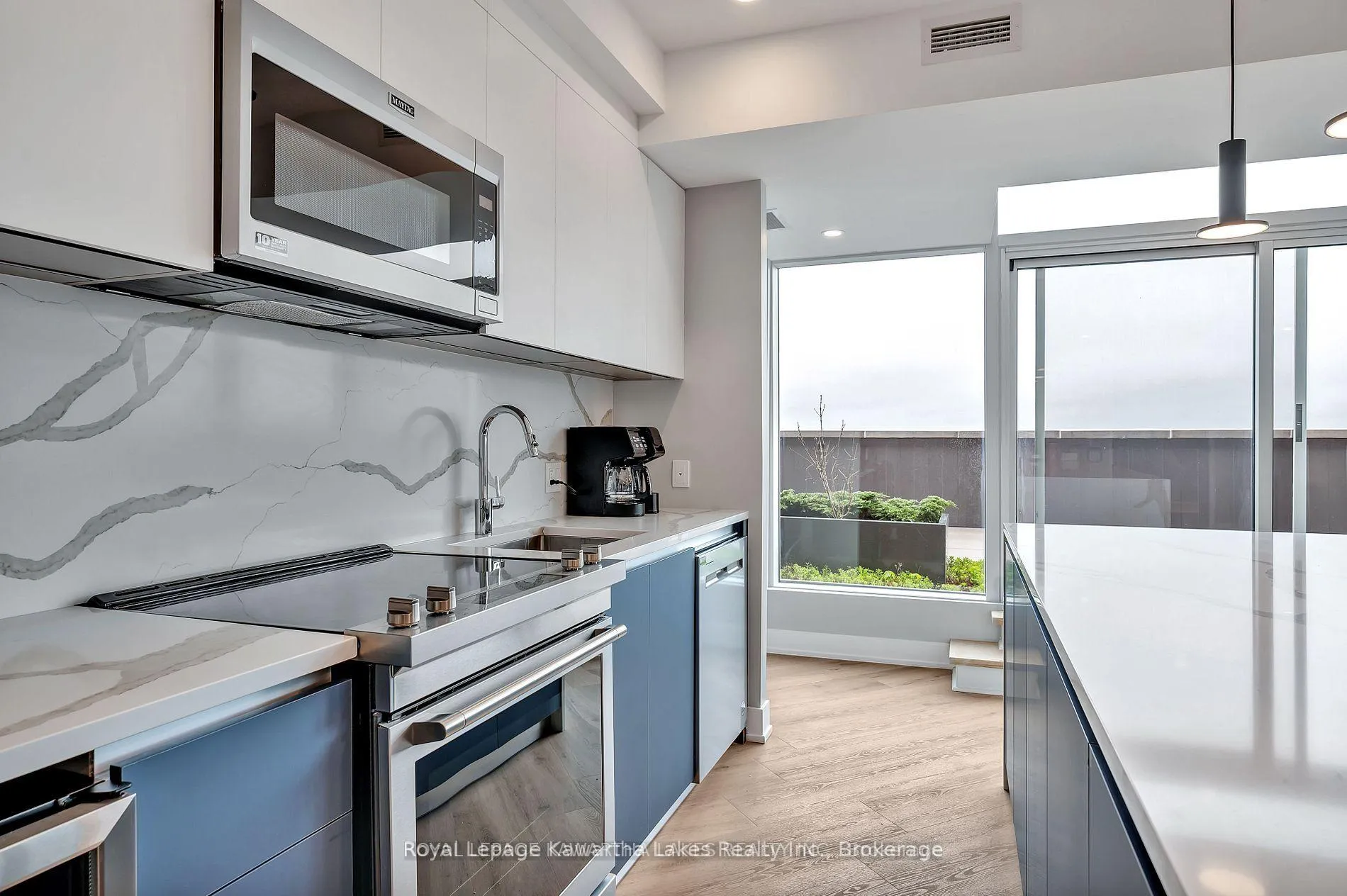 Photo 19 of Unit 302, 195 Hunter Street E, Peterborough, Ashburnham Ward 4 — HOMEH