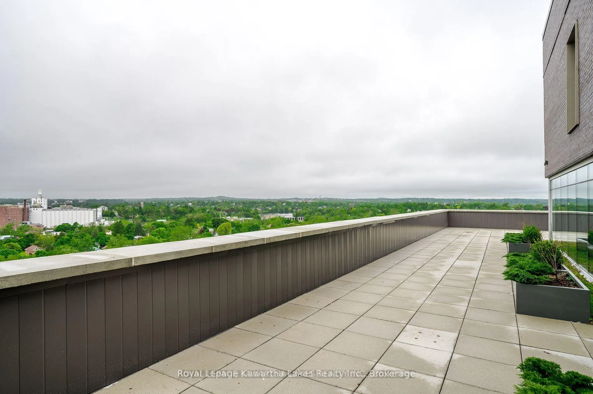 Photo 20 of Unit 302, 195 Hunter Street E, Peterborough, Ashburnham Ward 4 — HOMEH