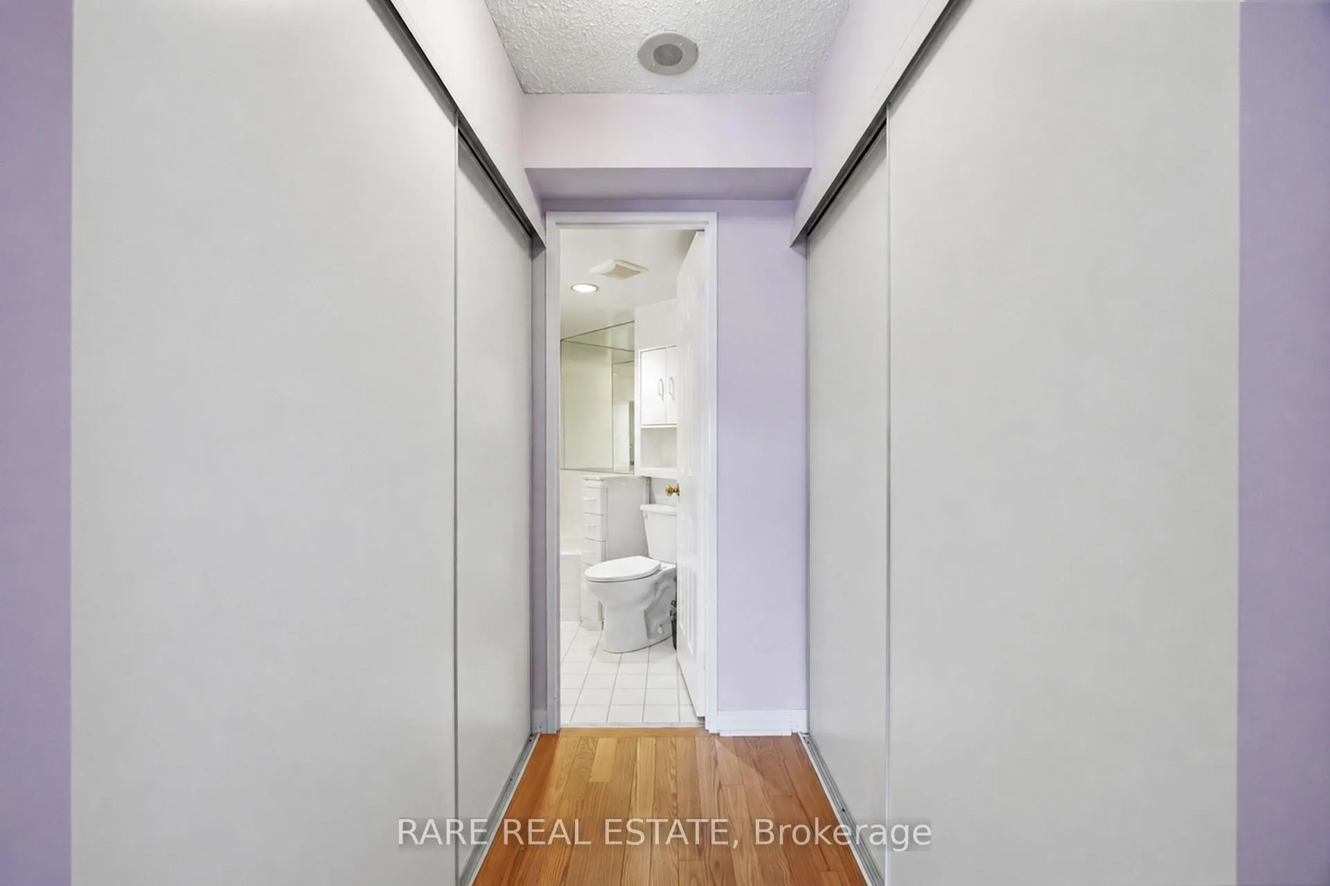 Photo 5 of Unit 412, 7300 Yonge Street, Vaughan, Crestwood-Springfarm-Yorkhill — HOMEH