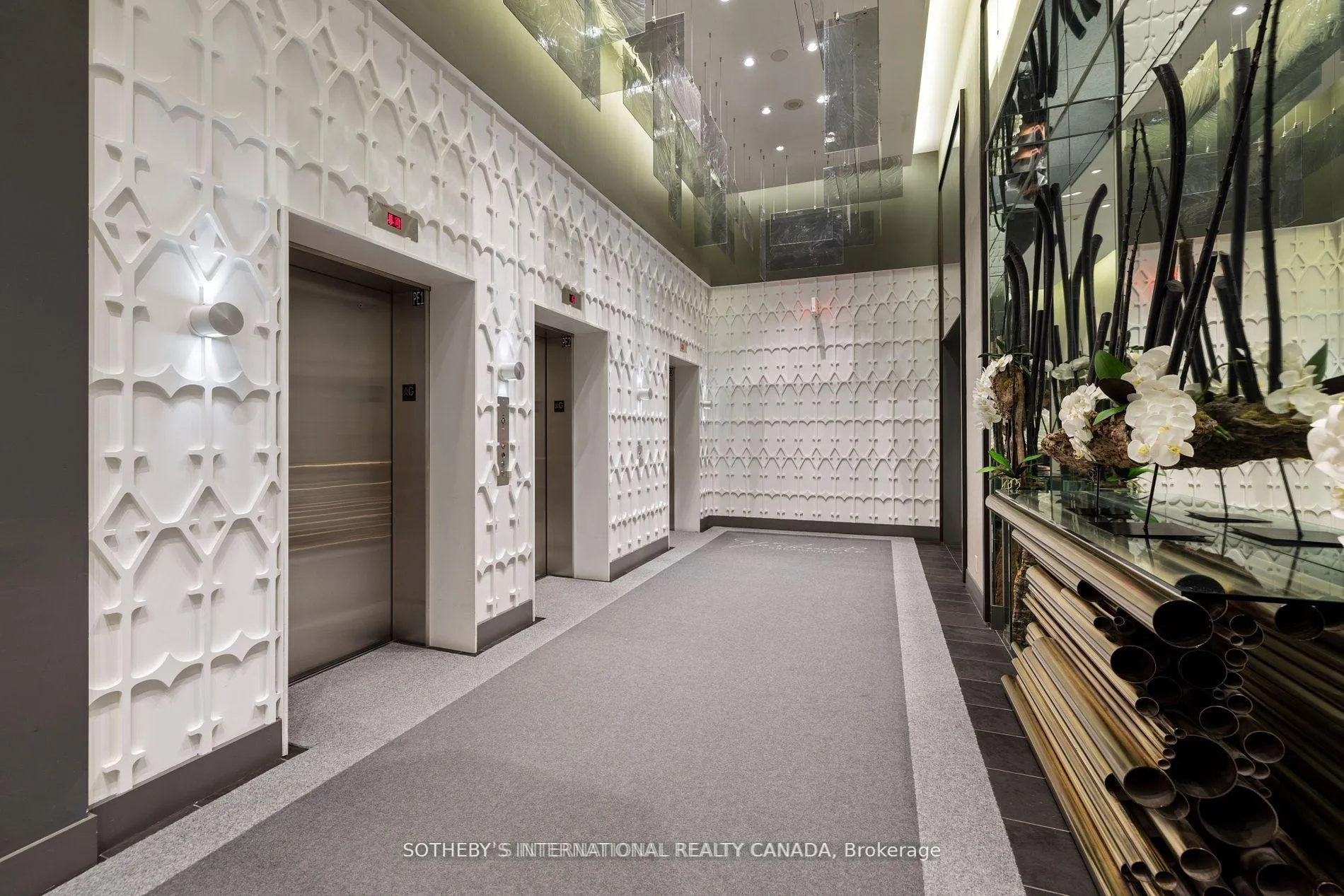 Photo 2 of Unit 1508, 32 Davenport Road, Toronto, The Annex — HOMEH