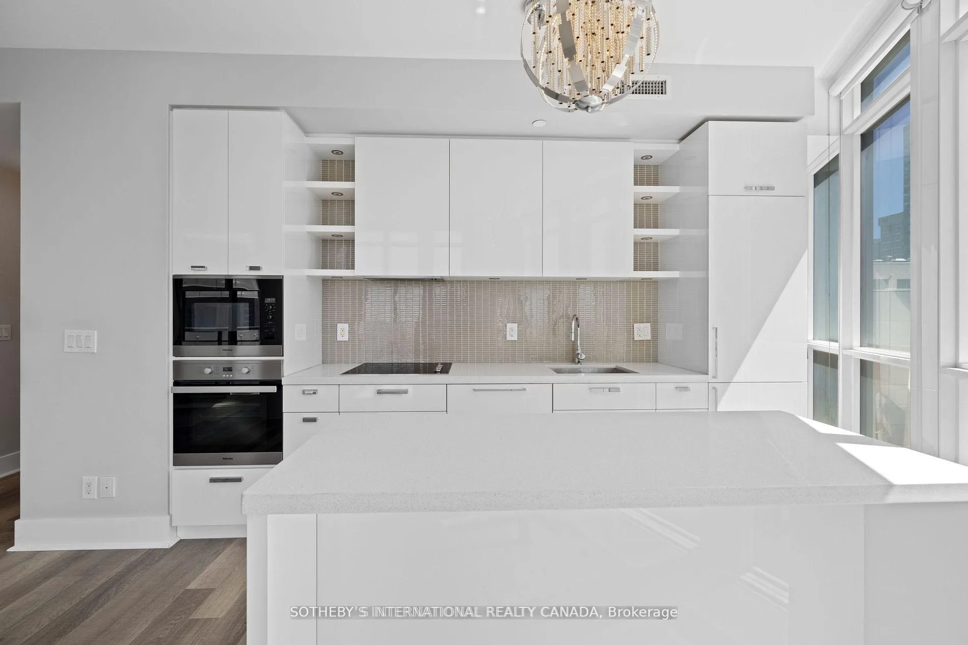 Photo 6 of Unit 1508, 32 Davenport Road, Toronto, The Annex — HOMEH