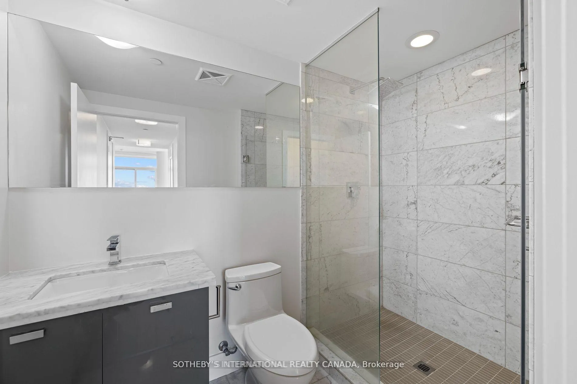 Photo 14 of Unit 1508, 32 Davenport Road, Toronto, The Annex — HOMEH