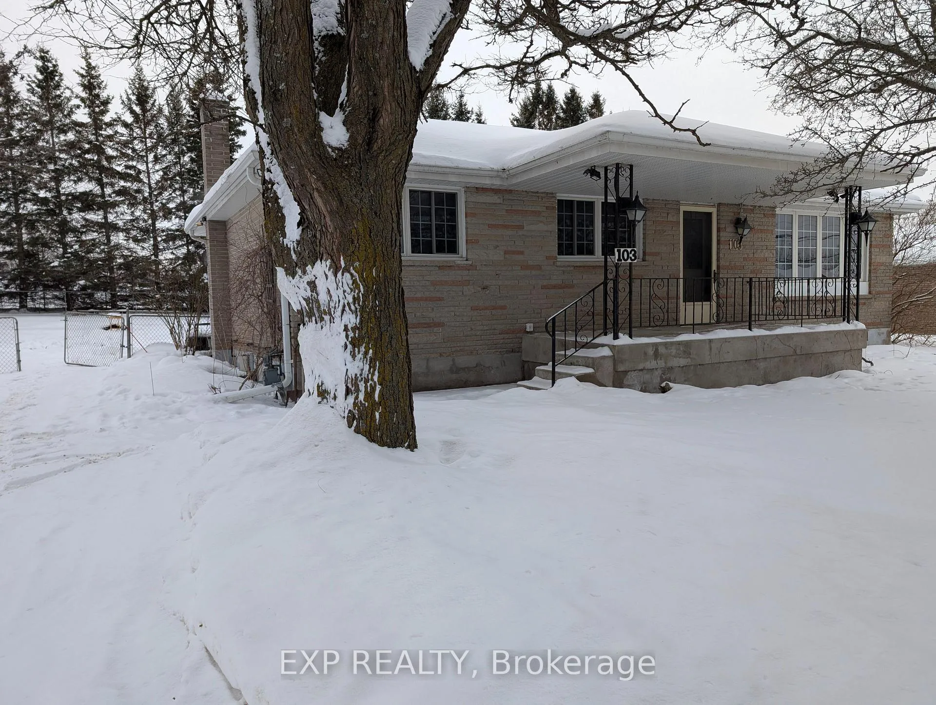 Photo 2 of 103 Bridge Street, Selwyn — HOMEH