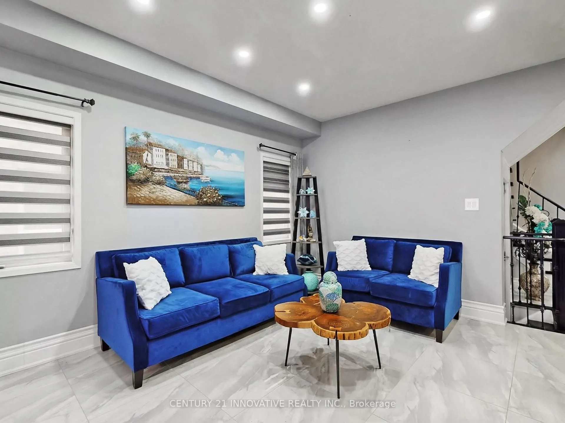 Photo 6 of 9 Heatherdale Drive, Brampton, Fletcher's Meadow — HOMEH