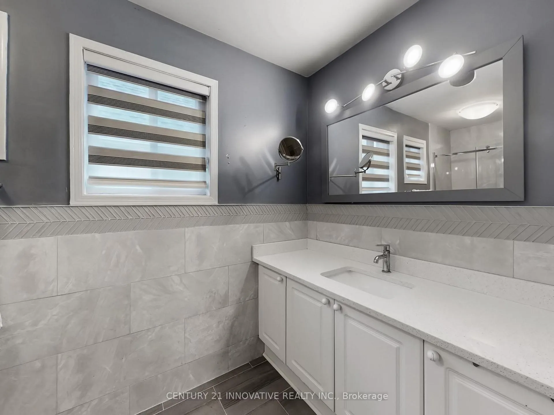 Photo 35 of 9 Heatherdale Drive, Brampton, Fletcher's Meadow — HOMEH