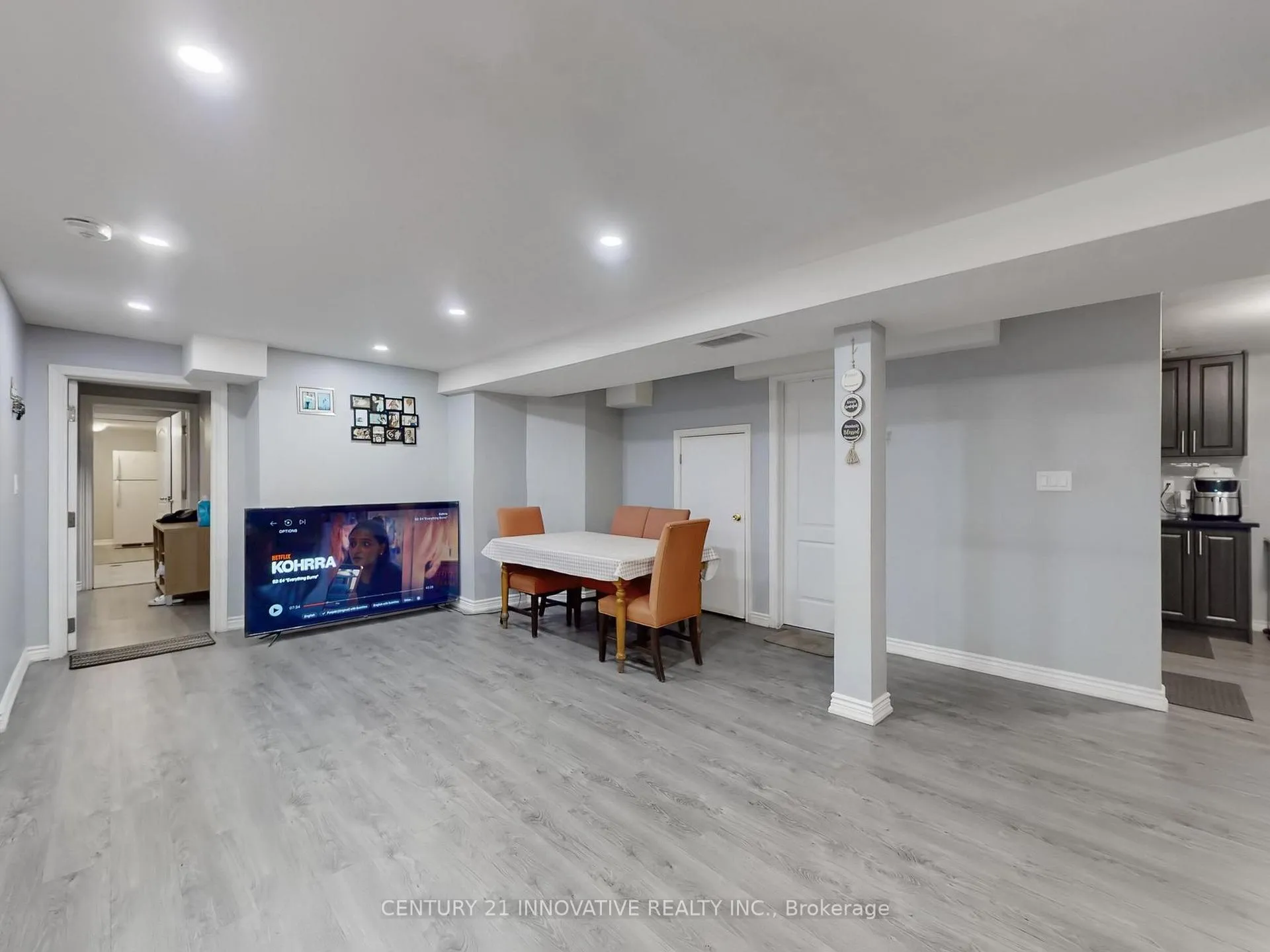Photo 39 of 9 Heatherdale Drive, Brampton, Fletcher's Meadow — HOMEH