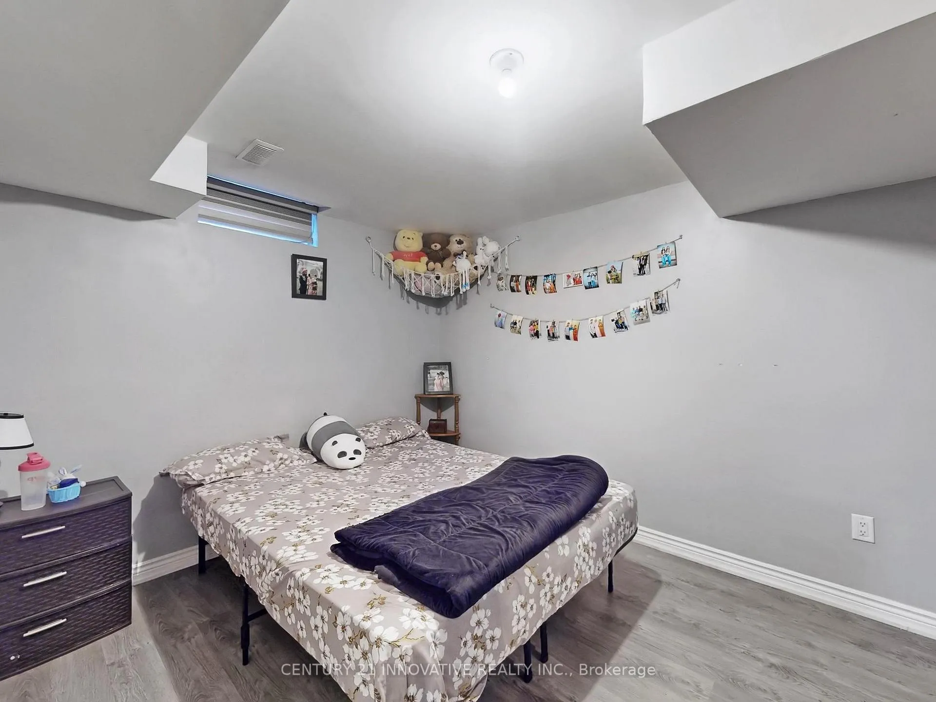 Photo 46 of 9 Heatherdale Drive, Brampton, Fletcher's Meadow — HOMEH
