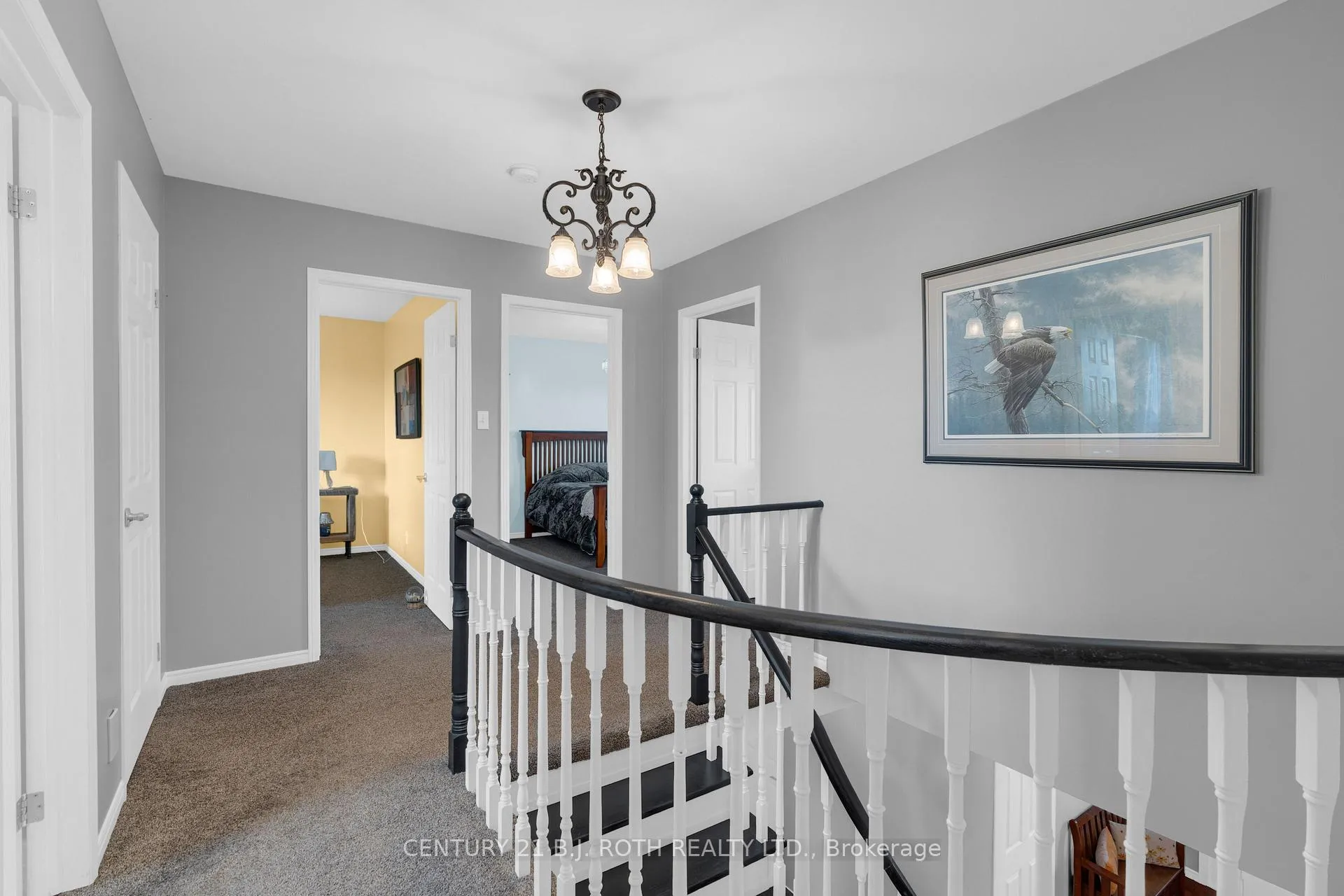 Photo 24 of 37 Laurentian Lane, Orillia — HOMEH