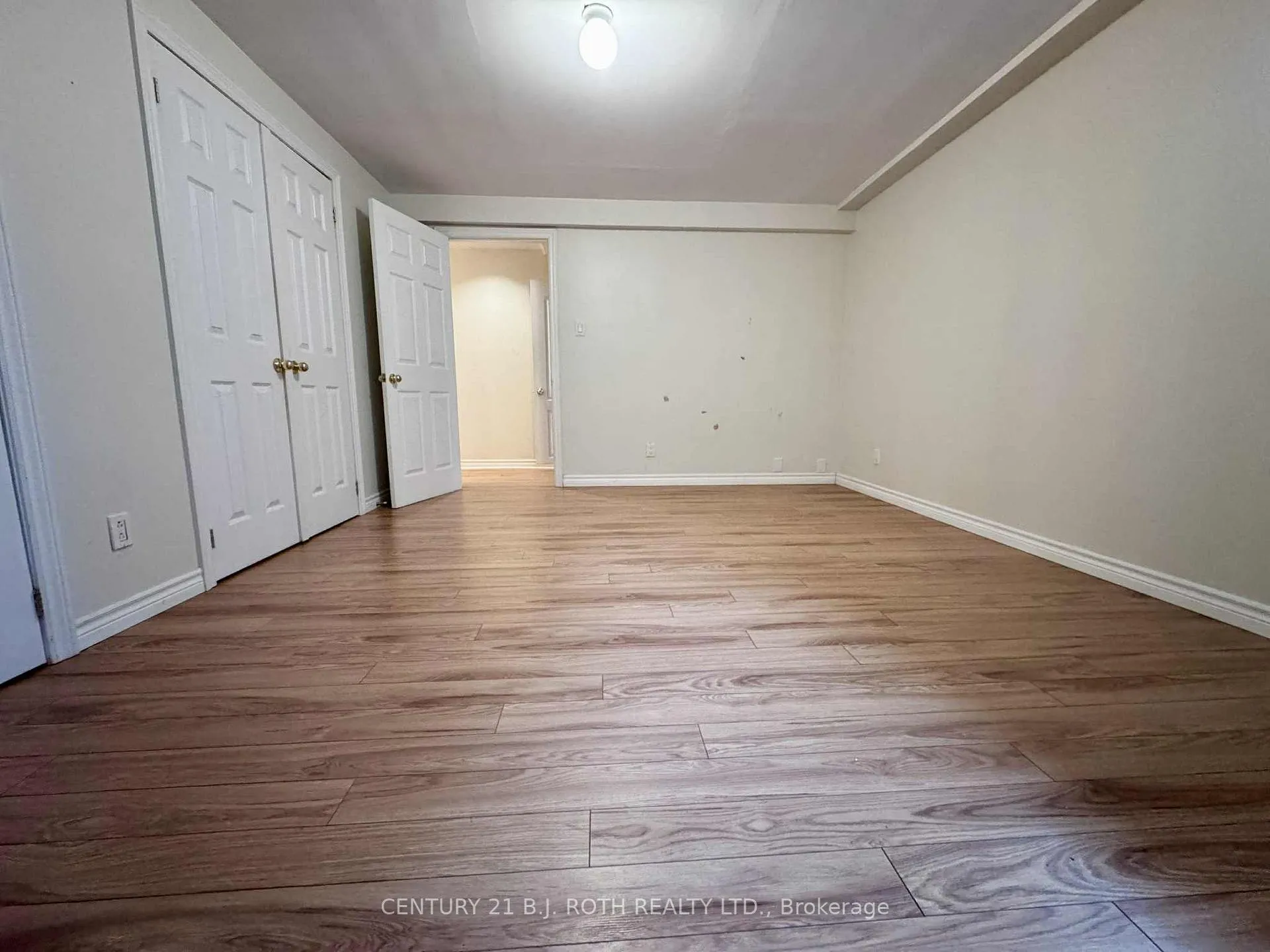 Photo 12 of Unit Lower, 22 Mapleton Avenue, Barrie, Holly — HOMEH