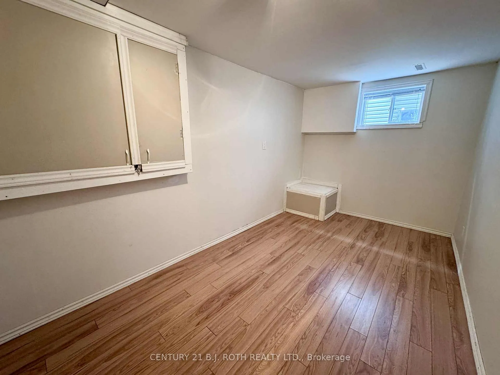 Photo 14 of Unit Lower, 22 Mapleton Avenue, Barrie, Holly — HOMEH