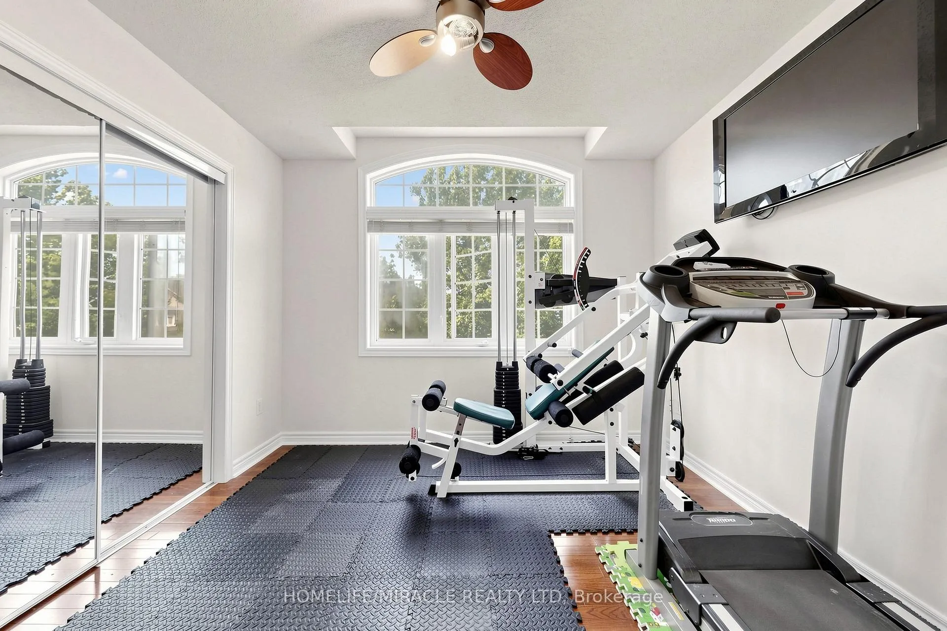 Photo 26 of 1026 Holdsworth Crescent, Milton, Coates — HOMEH