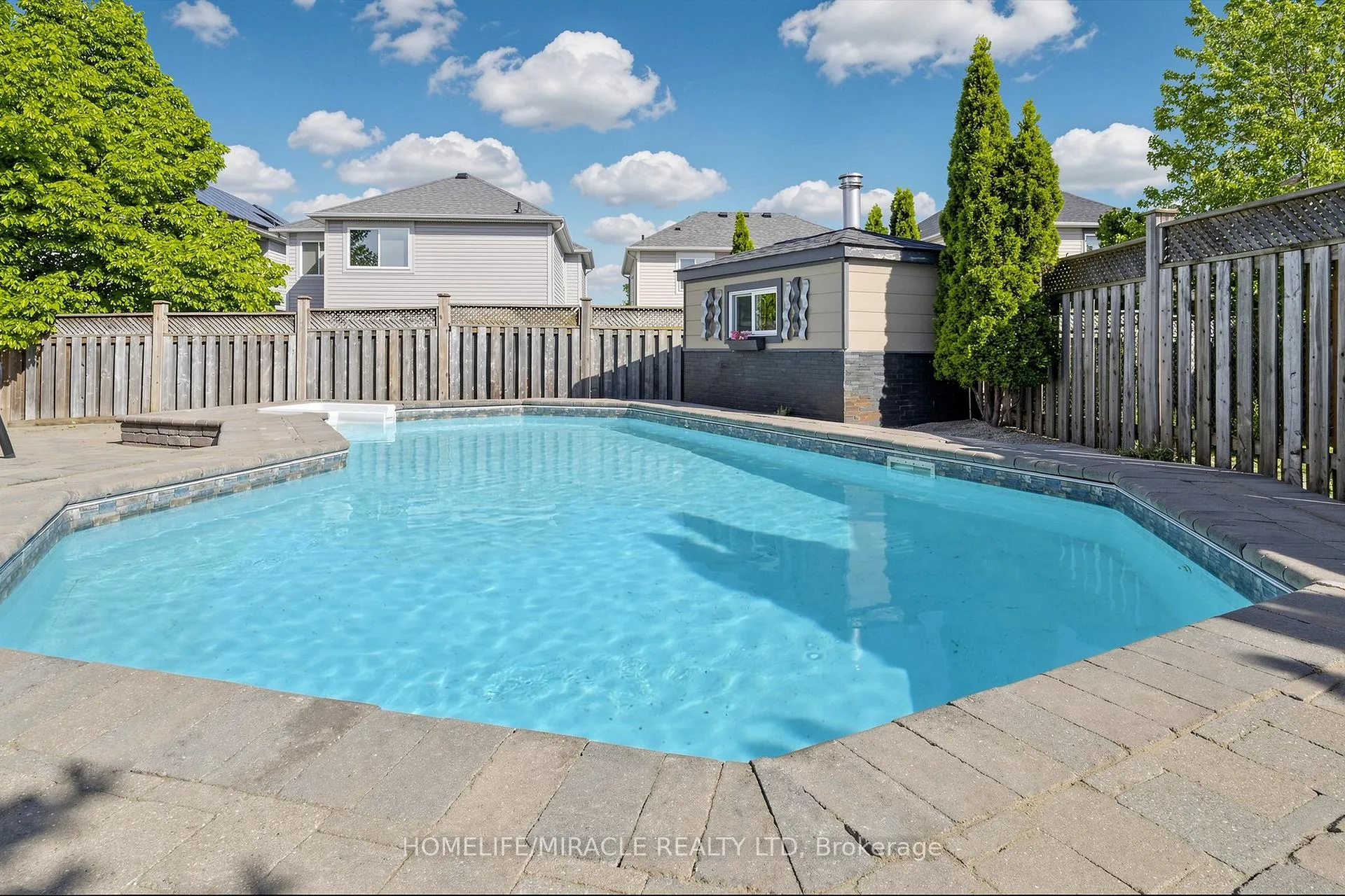 Photo 46 of 1026 Holdsworth Crescent, Milton, Coates — HOMEH