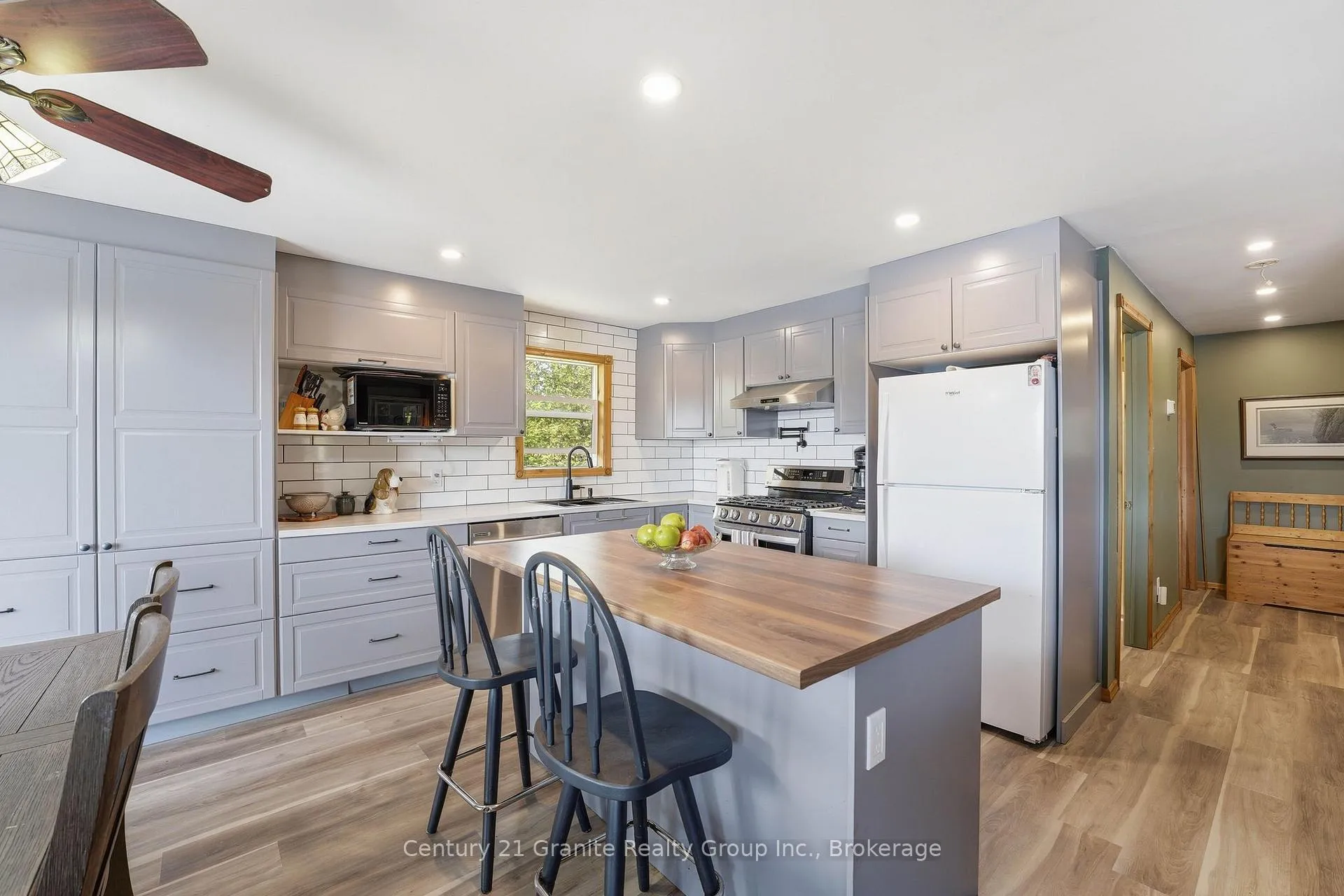 Photo 13 of 119 Gaffney Lake Lane, Bancroft, Dungannon Ward — HOMEH