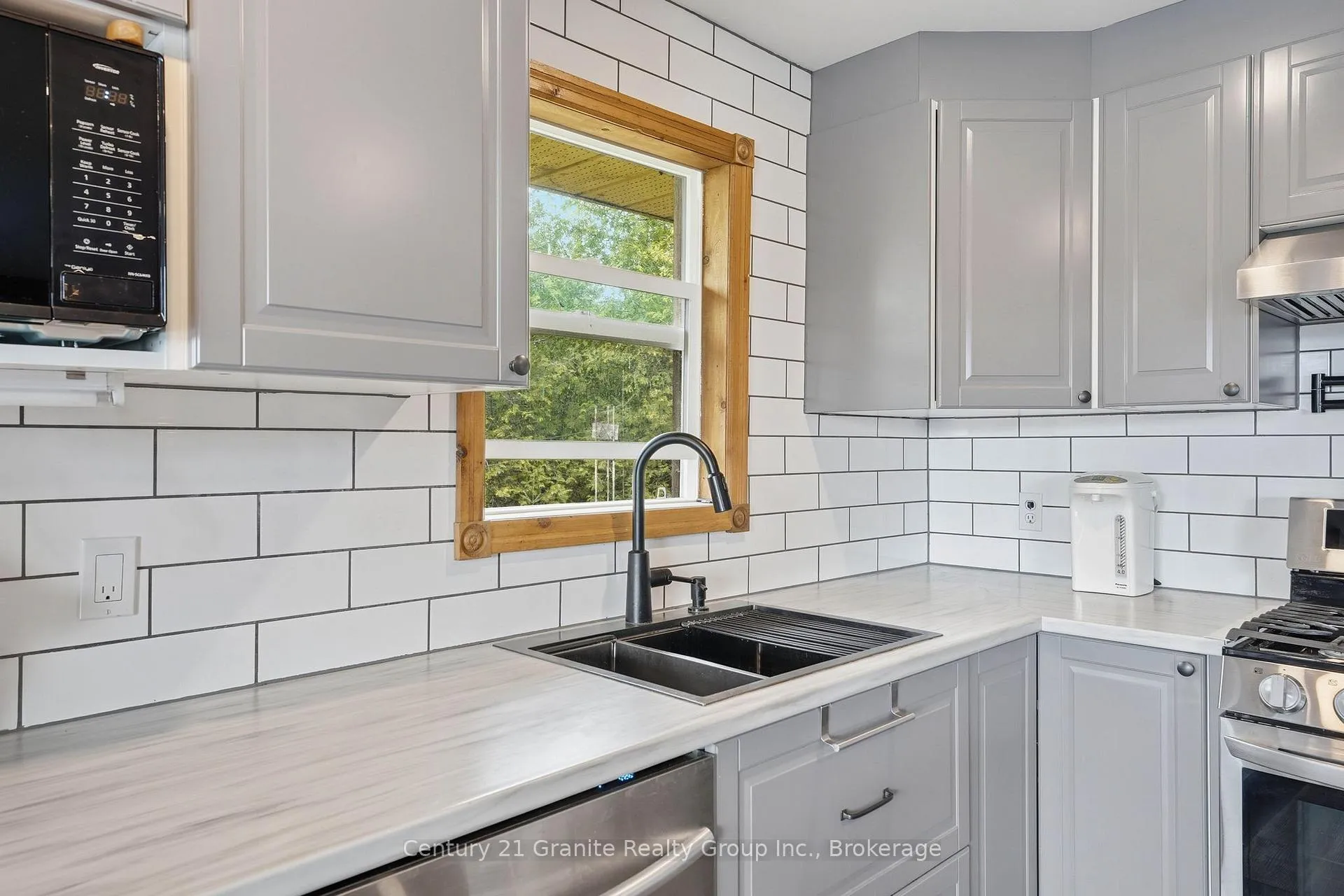 Photo 15 of 119 Gaffney Lake Lane, Bancroft, Dungannon Ward — HOMEH