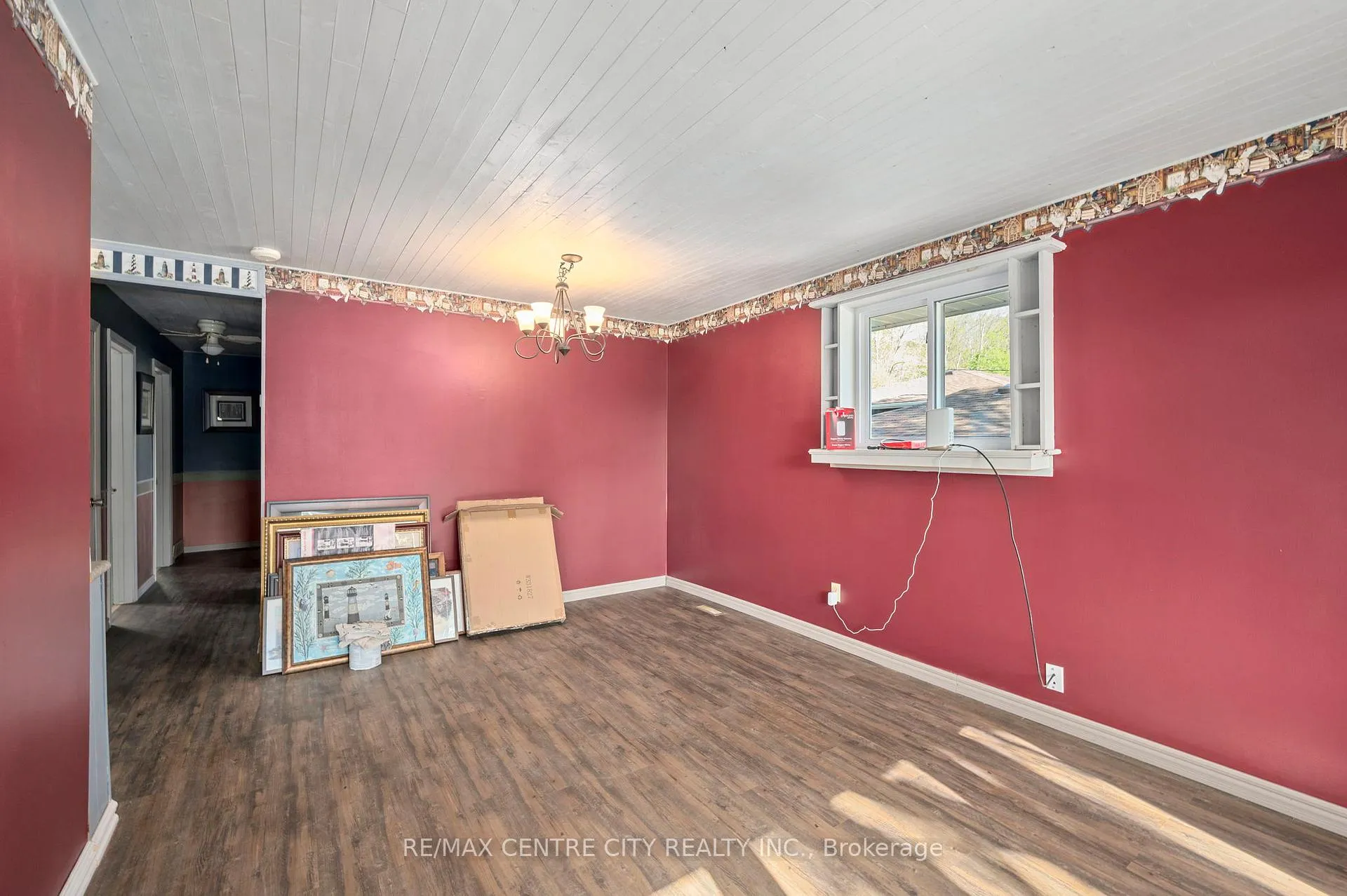 Photo 5 of 275 Frances Street, Central Elgin, Rural Central Elgin — HOMEH
