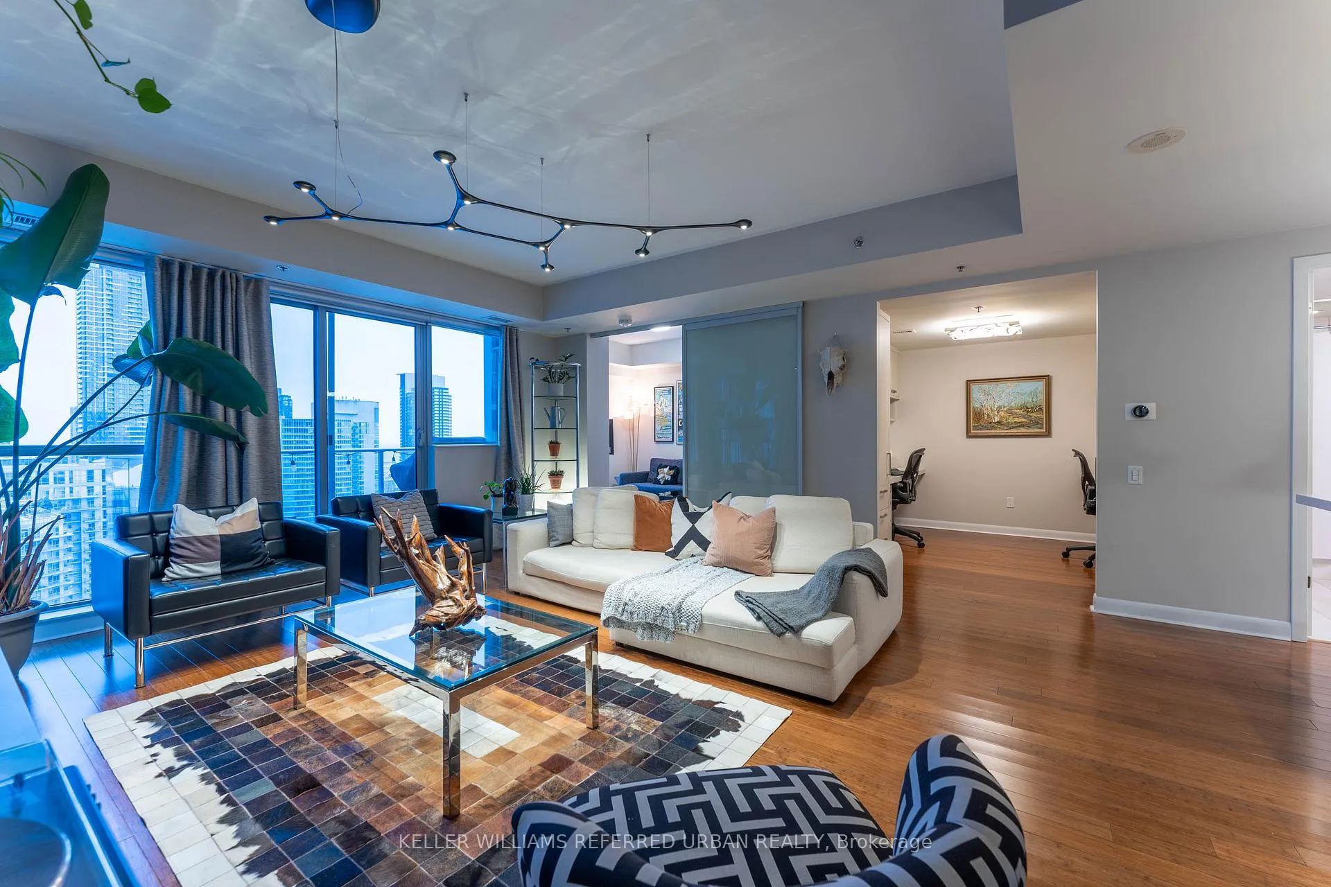 Photo 3 of Unit 2903, 375 King Street W, Toronto, Waterfront Communities — HOMEH