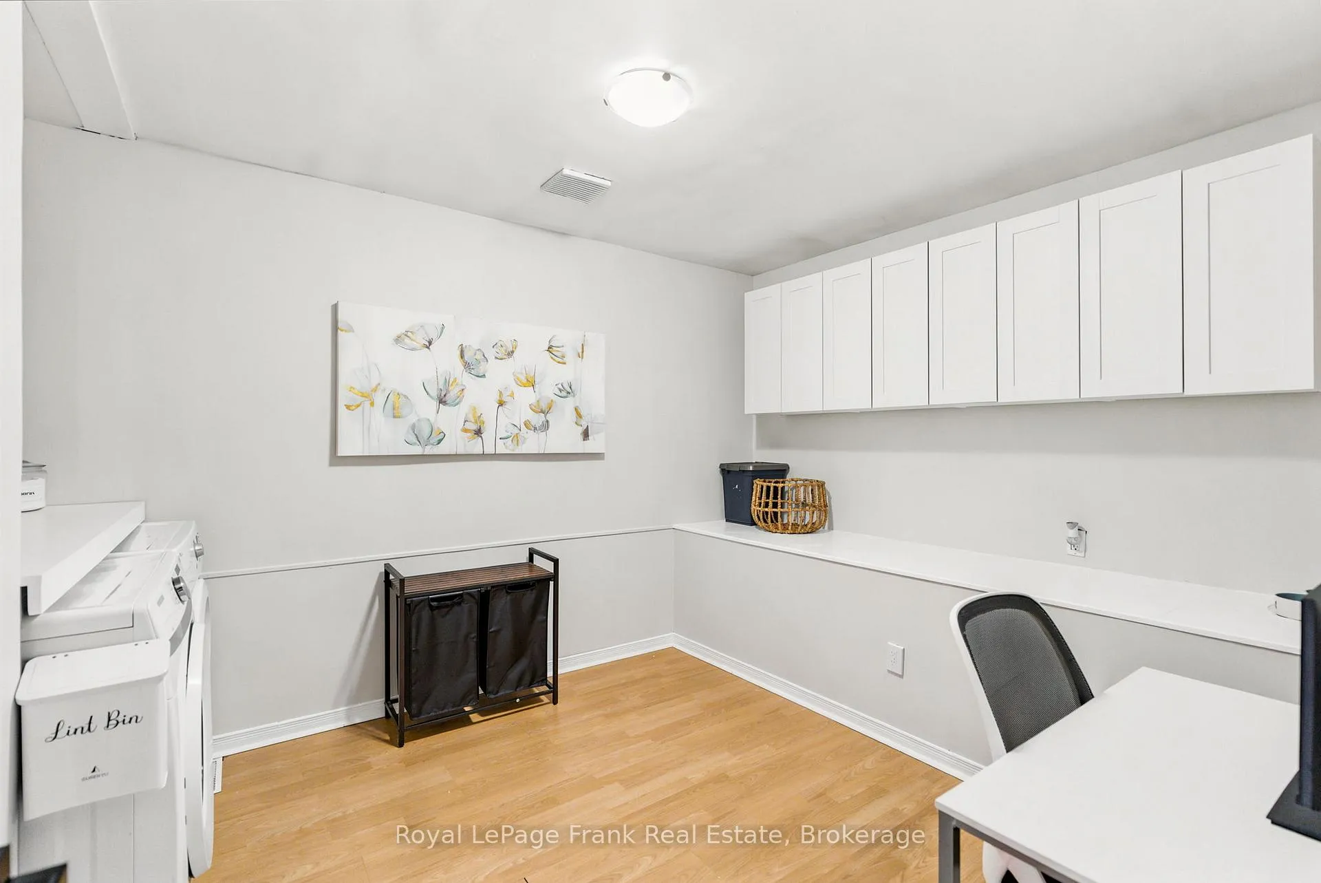 Photo 27 of 72 Broadlands Crescent, Clarington, Courtice — HOMEH