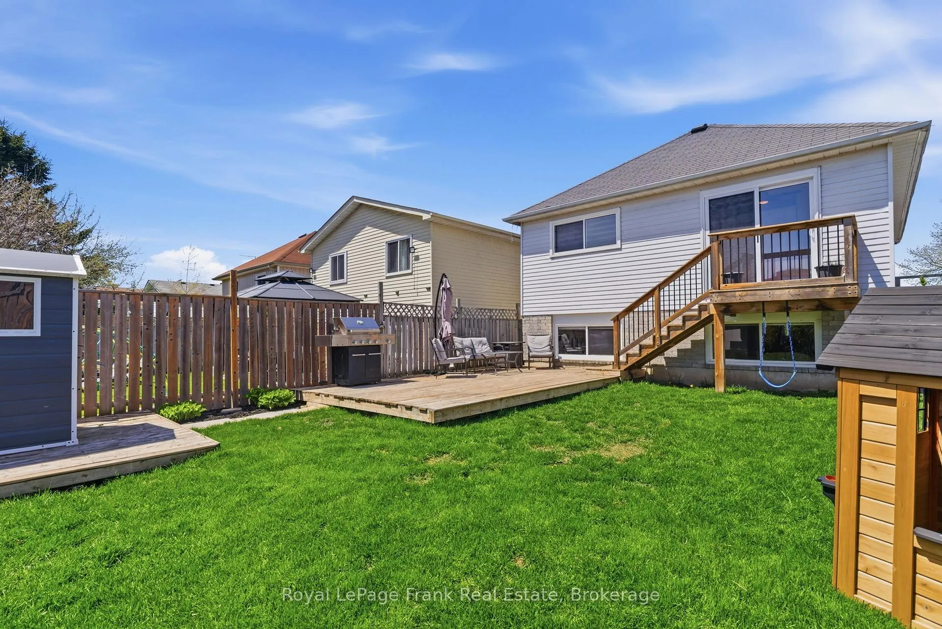 Photo 33 of 72 Broadlands Crescent, Clarington, Courtice — HOMEH