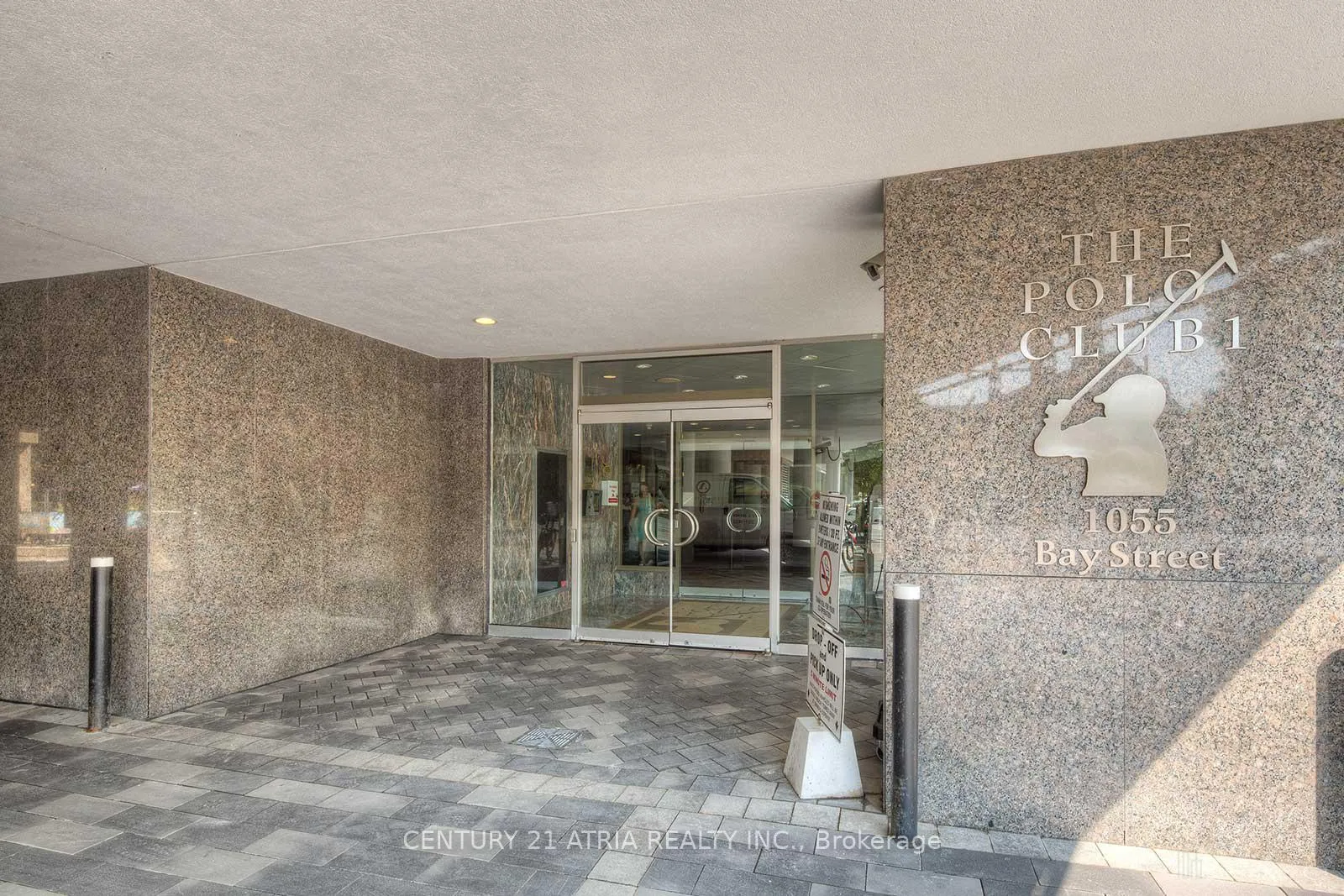 Photo 2 of Unit 1503, 1055 Bay Street, Toronto, Bay Street Corridor — HOMEH