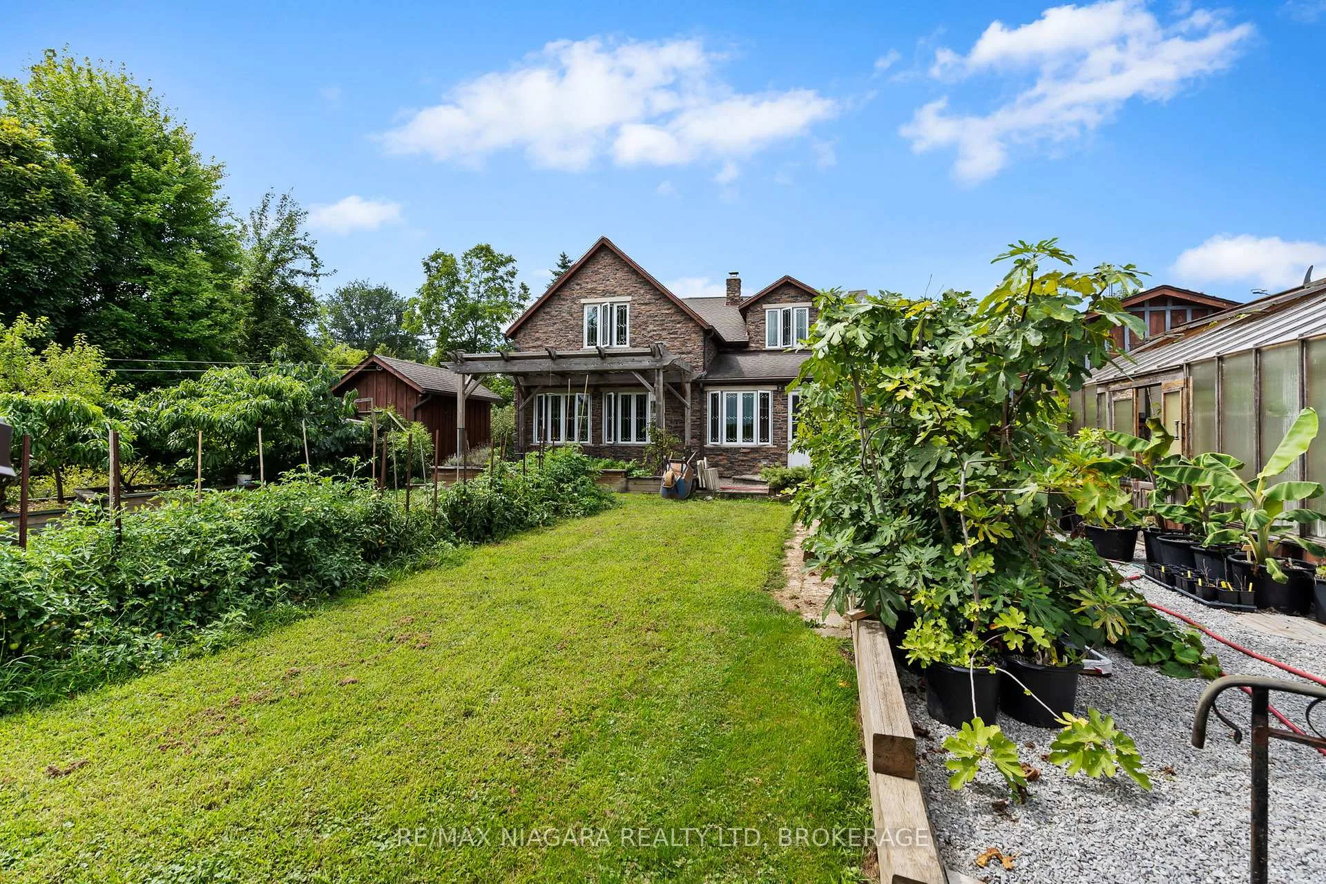 Photo 11 of 63023 Perry Road, Wainfleet, Marshville/Winger — HOMEH