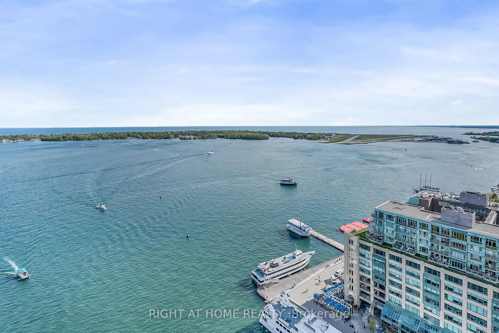 Photo 38 of Unit 3008, 99 Harbour Square, Toronto, Waterfront Communities — HOMEH