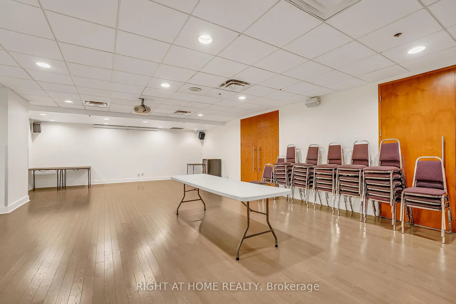 Photo 47 of Unit 3008, 99 Harbour Square, Toronto, Waterfront Communities — HOMEH
