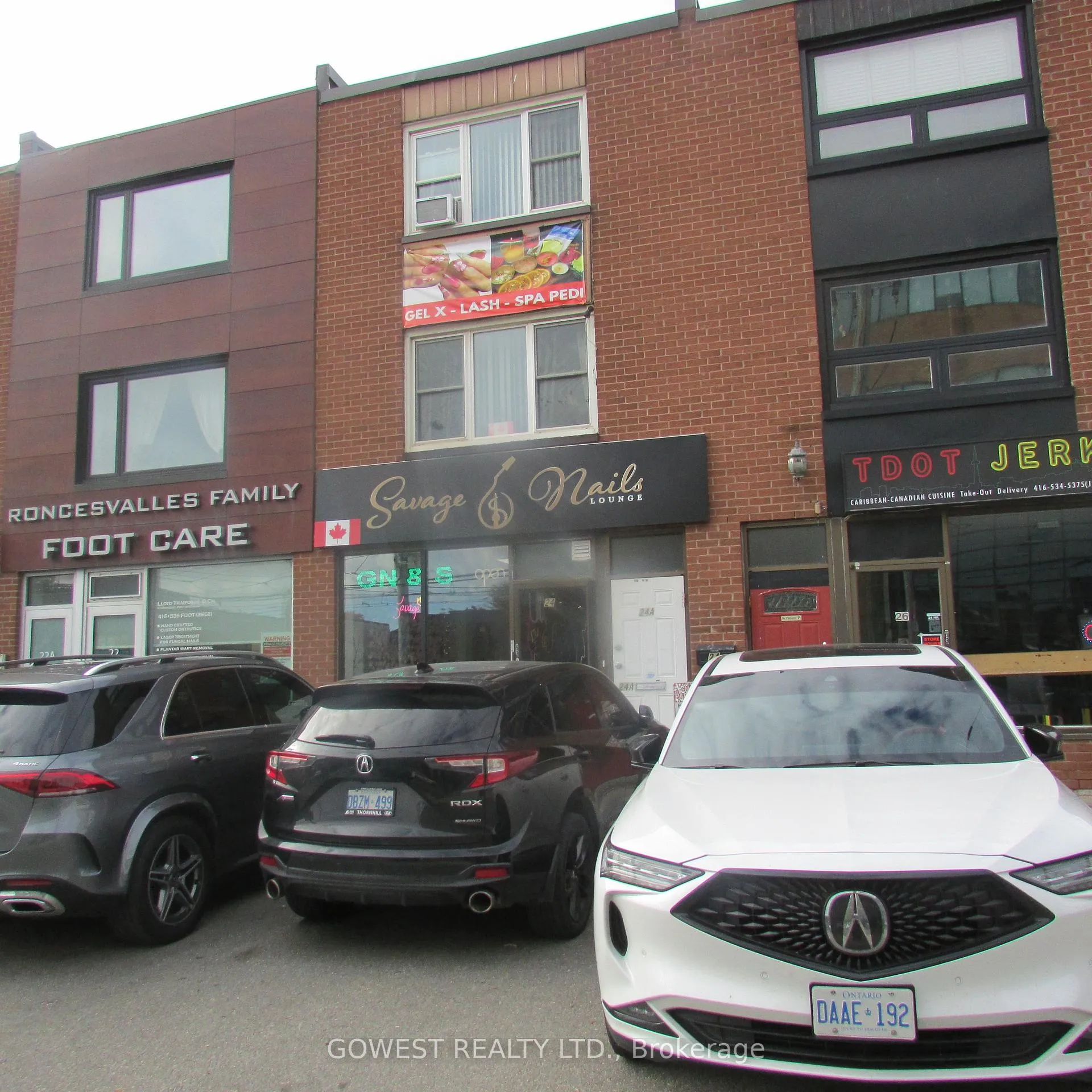 Front of Unit 3rd Floor, 24A Roncesvalles Avenue