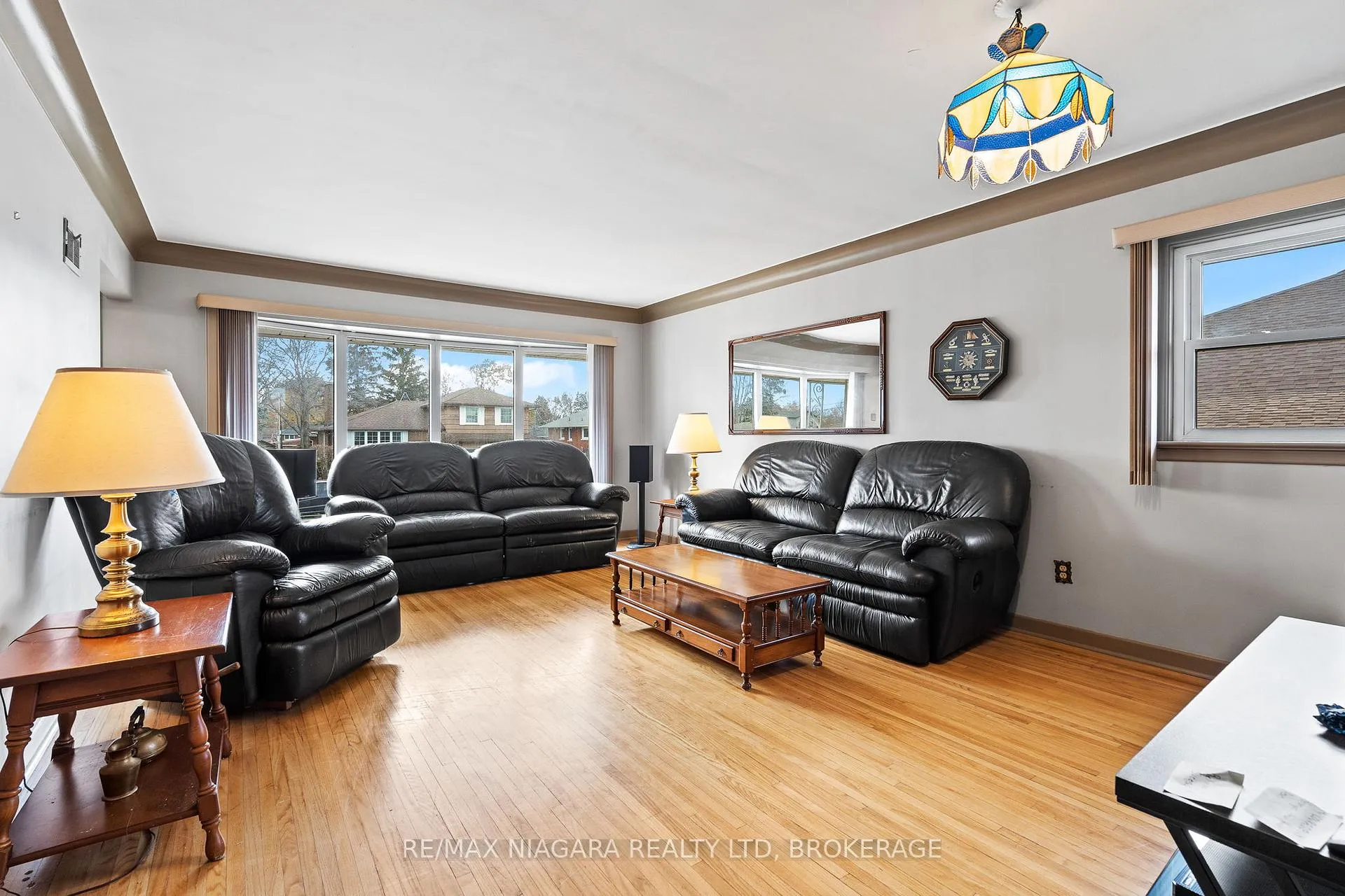 Photo 13 of 7 South Crescent, Port Colborne, Sugarloaf — HOMEH