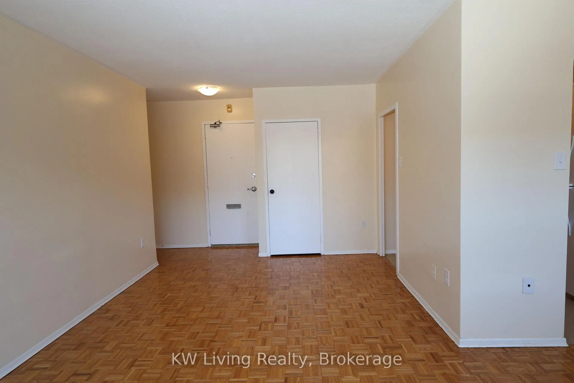 Photo 12 of Unit 309, 480 Lakeshore Road E, Mississauga, Lakeview — HOMEH