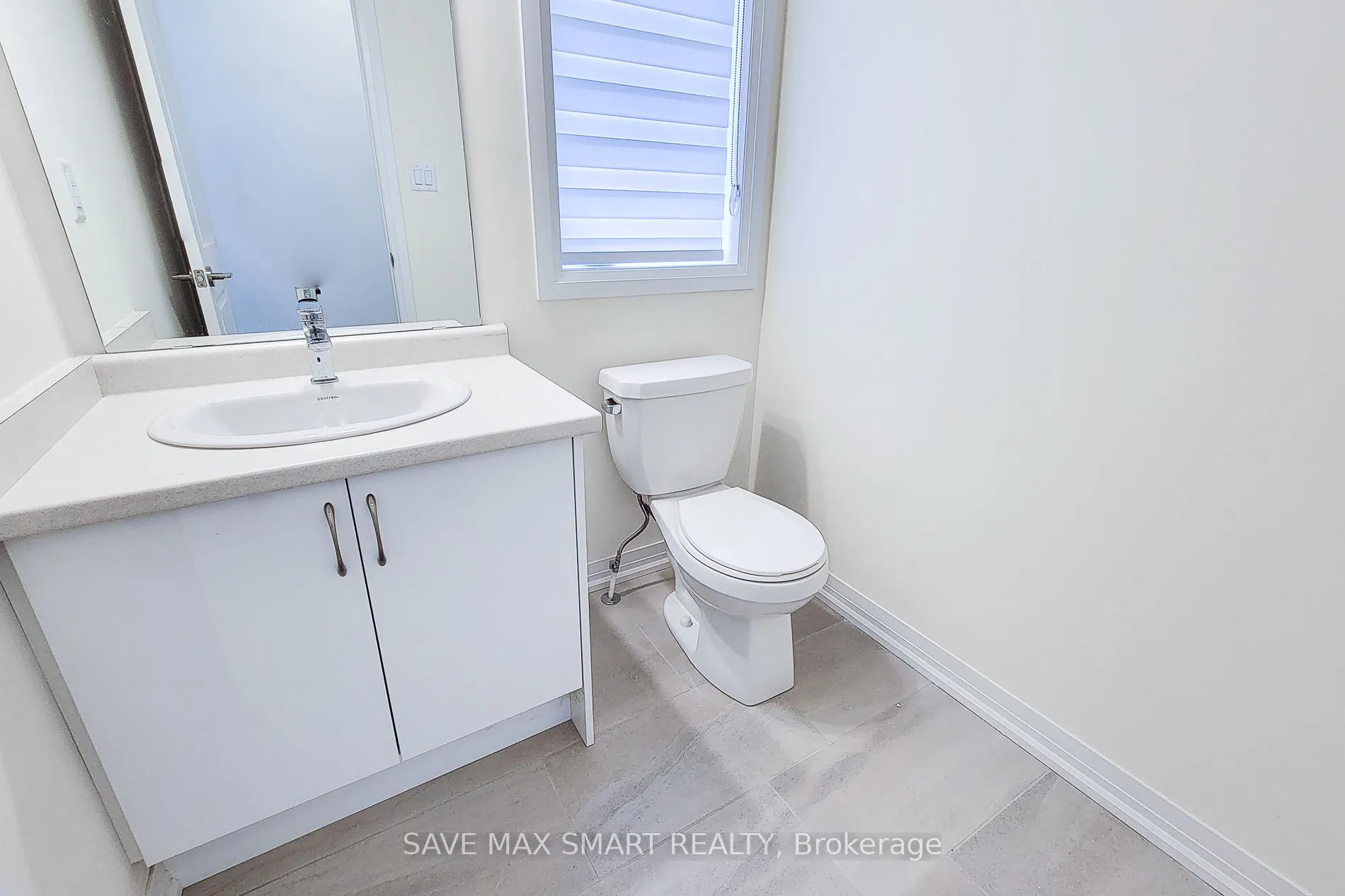 Photo 17 of 34 Dennis Avenue N, Brantford — HOMEH