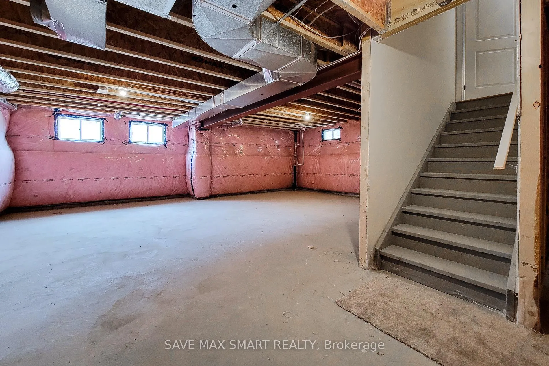 Photo 28 of 34 Dennis Avenue N, Brantford — HOMEH