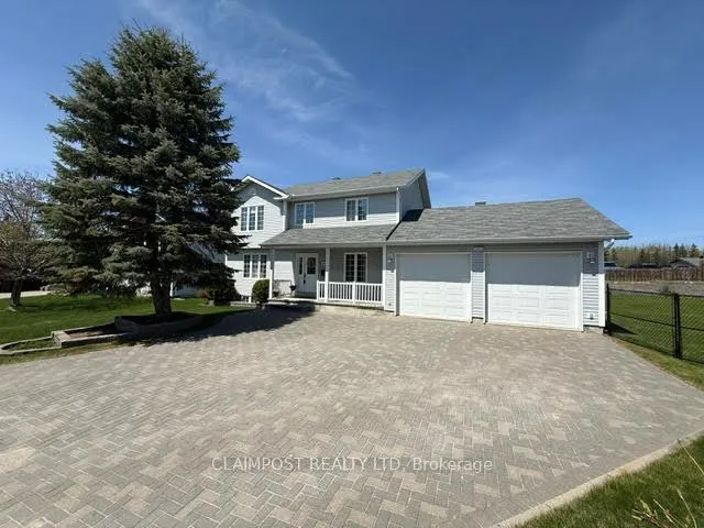 Photo 1 of 690 Howard Avenue, Timmins, TNE - Hill District — HOMEH