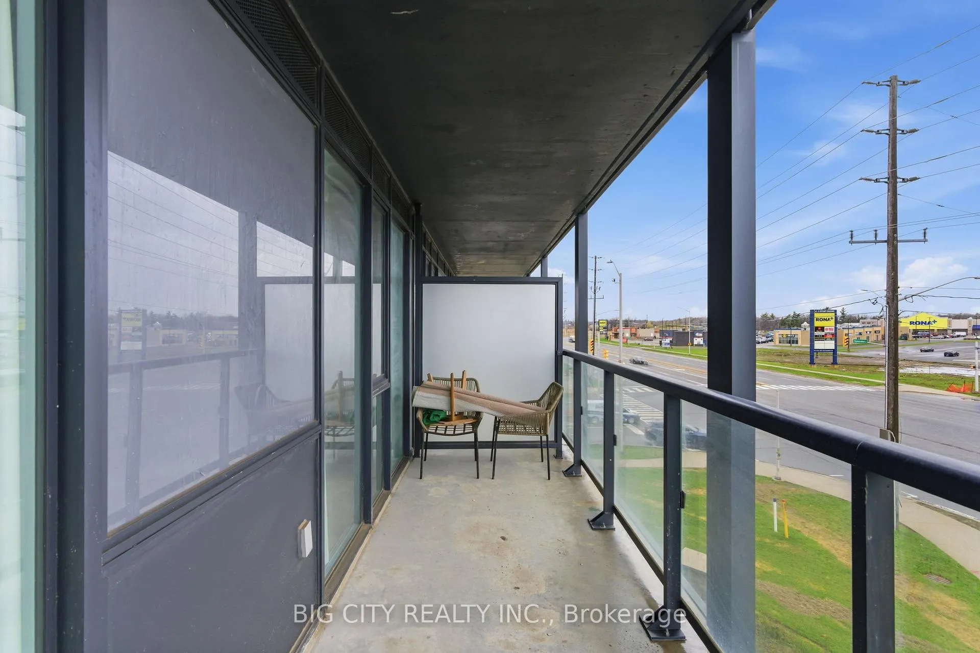 Photo 21 of Unit B303, 3200 Dakota Common, Burlington, Alton — HOMEH