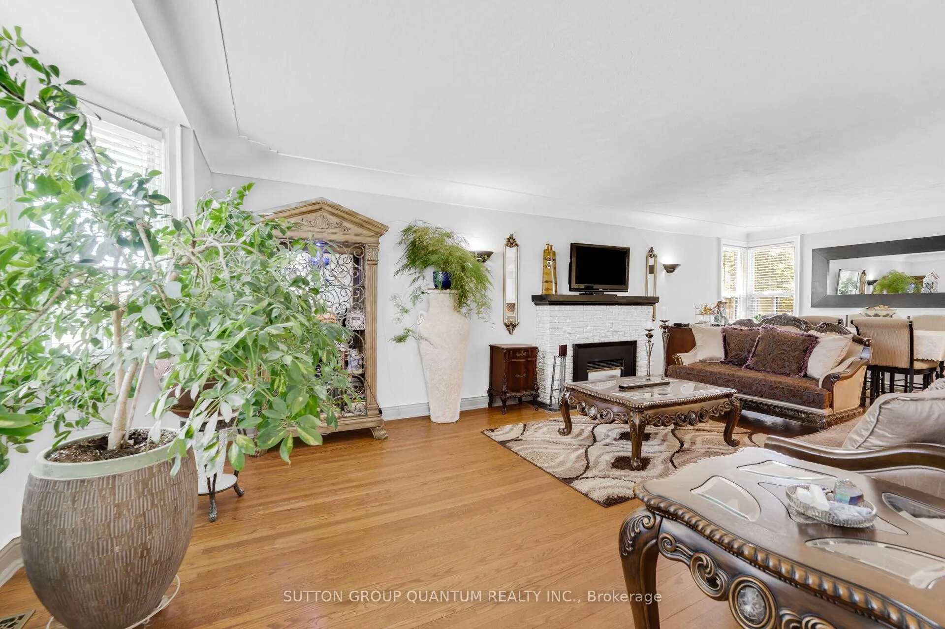 Photo 9 of 1 Galbraith Drive, Hamilton, Stoney Creek — HOMEH