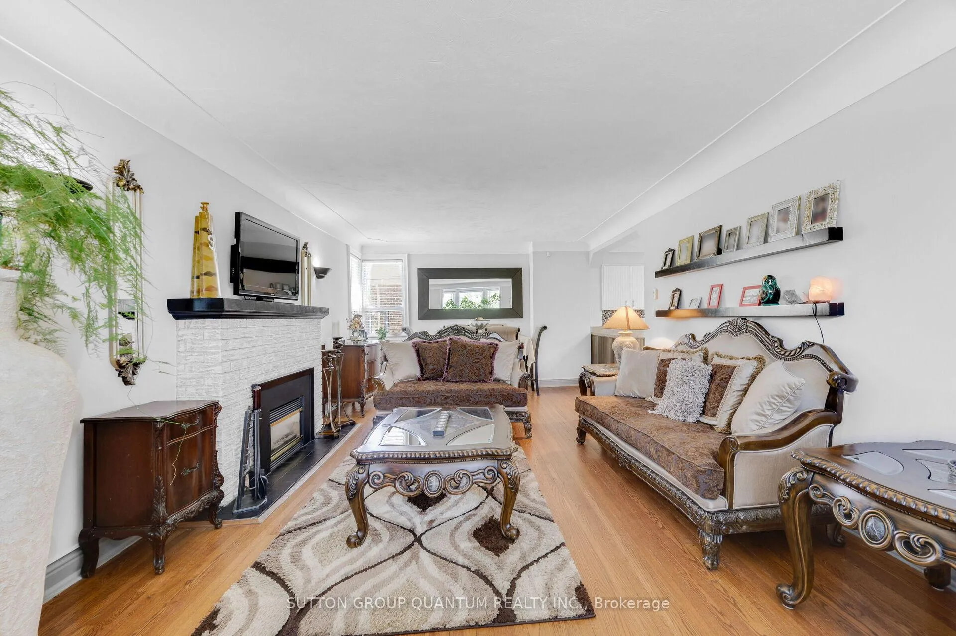 Photo 10 of 1 Galbraith Drive, Hamilton, Stoney Creek — HOMEH