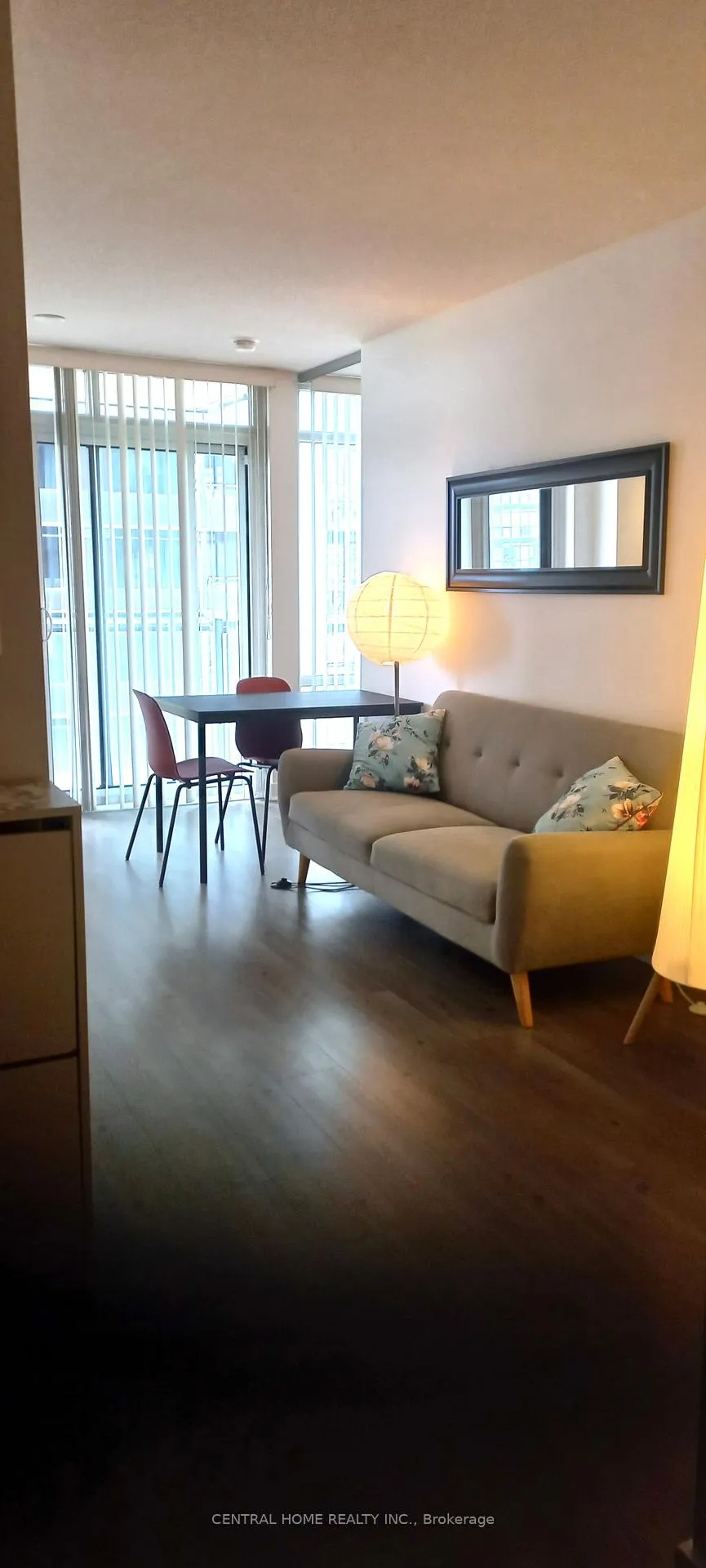 Photo 2 of Unit 729, 4K Spadina Avenue W, Toronto, Waterfront Communities — HOMEH