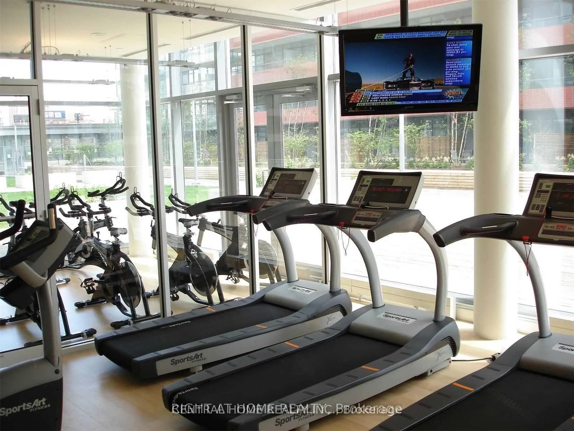 Photo 14 of Unit 729, 4K Spadina Avenue W, Toronto, Waterfront Communities — HOMEH