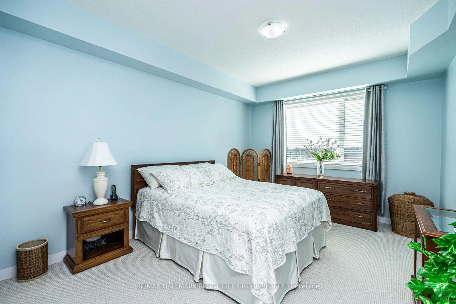 Photo 7 of Unit 404, 295 Cundles Road E, Barrie, Little Lake — HOMEH