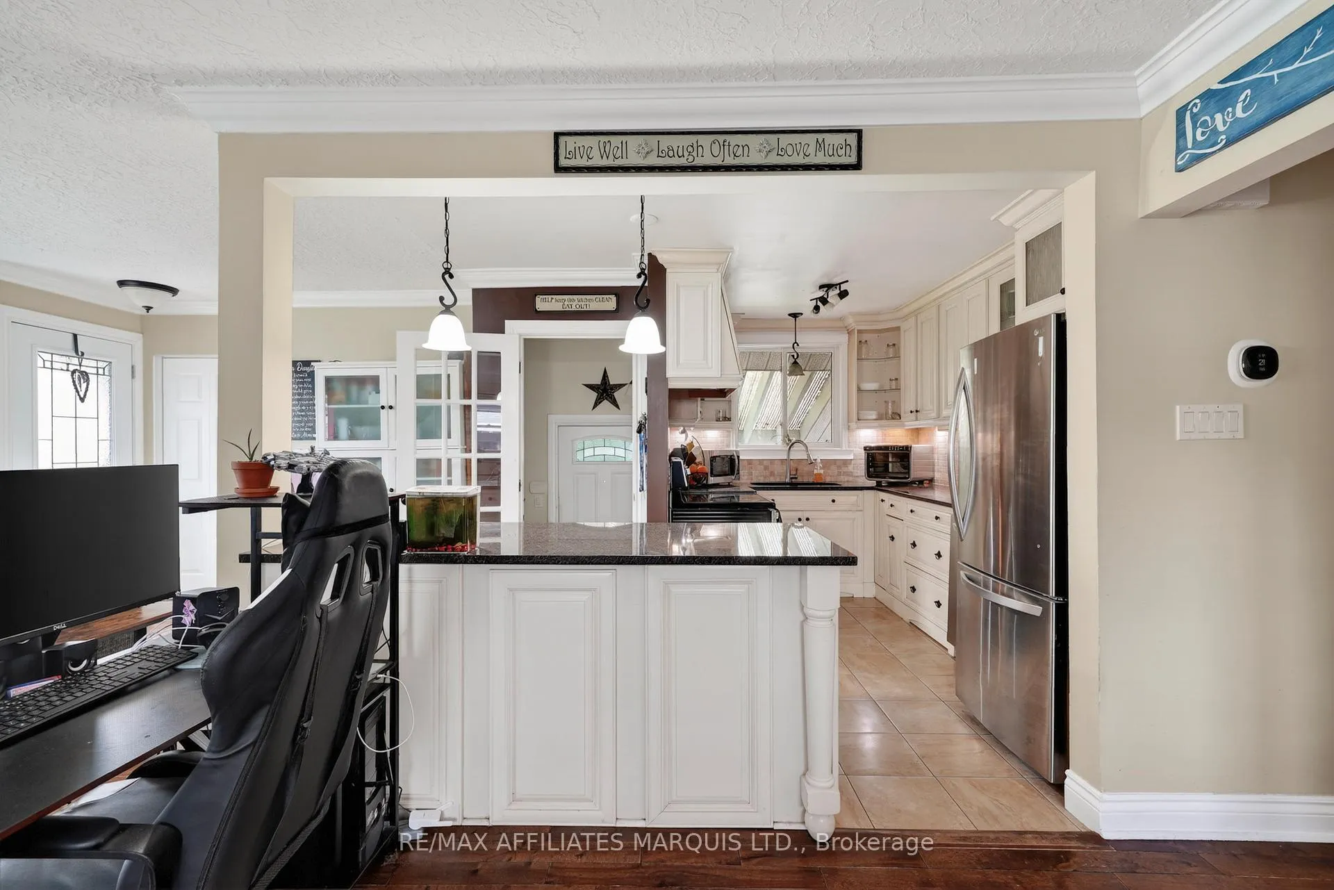 Photo 11 of 19 Dunbar Avenue, Cornwall — HOMEH