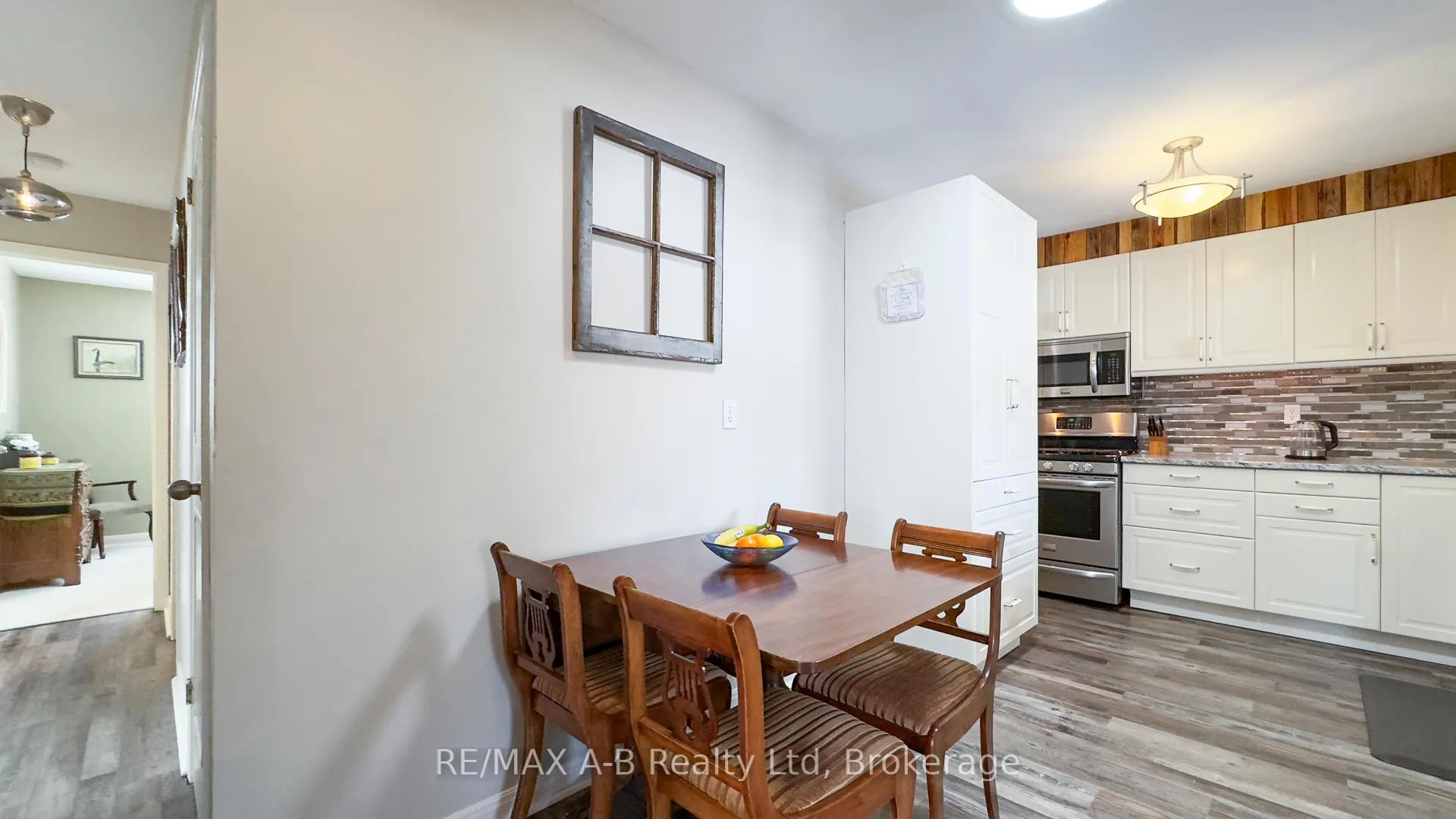 Photo 13 of 101 Middleton Street, Zorra, Thamesford — HOMEH