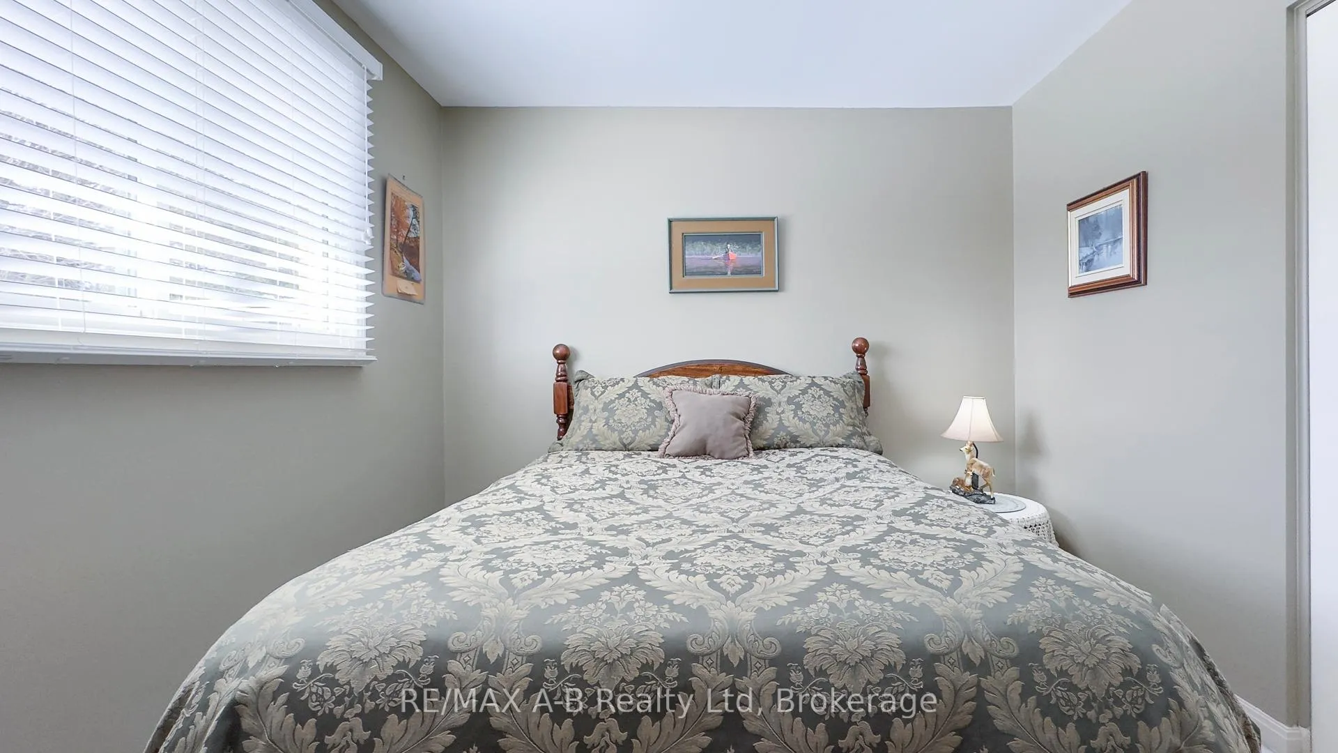 Photo 26 of 101 Middleton Street, Zorra, Thamesford — HOMEH