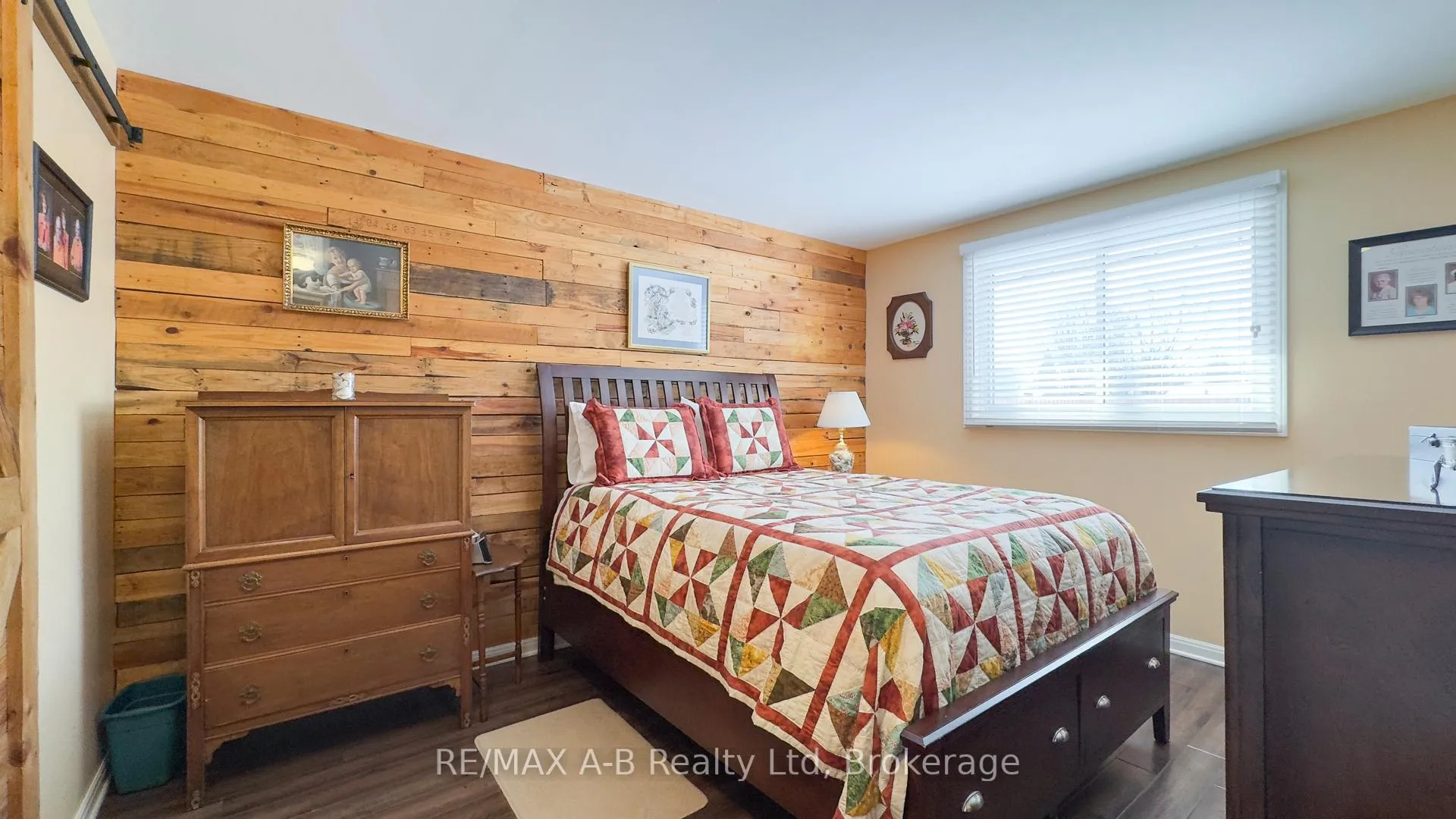 Photo 28 of 101 Middleton Street, Zorra, Thamesford — HOMEH
